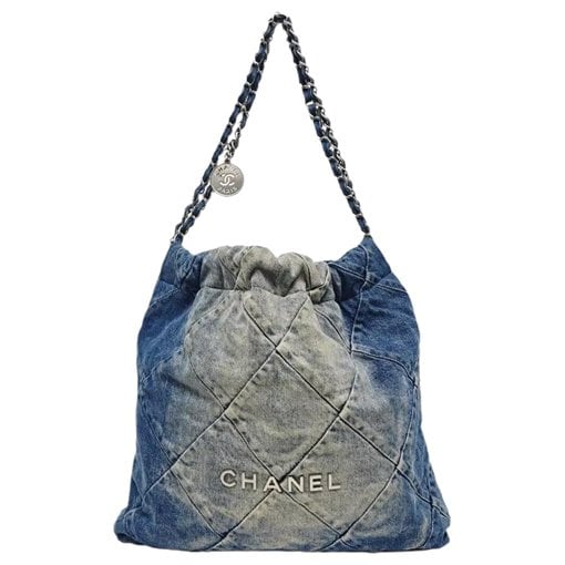 Chanel 22 handbag