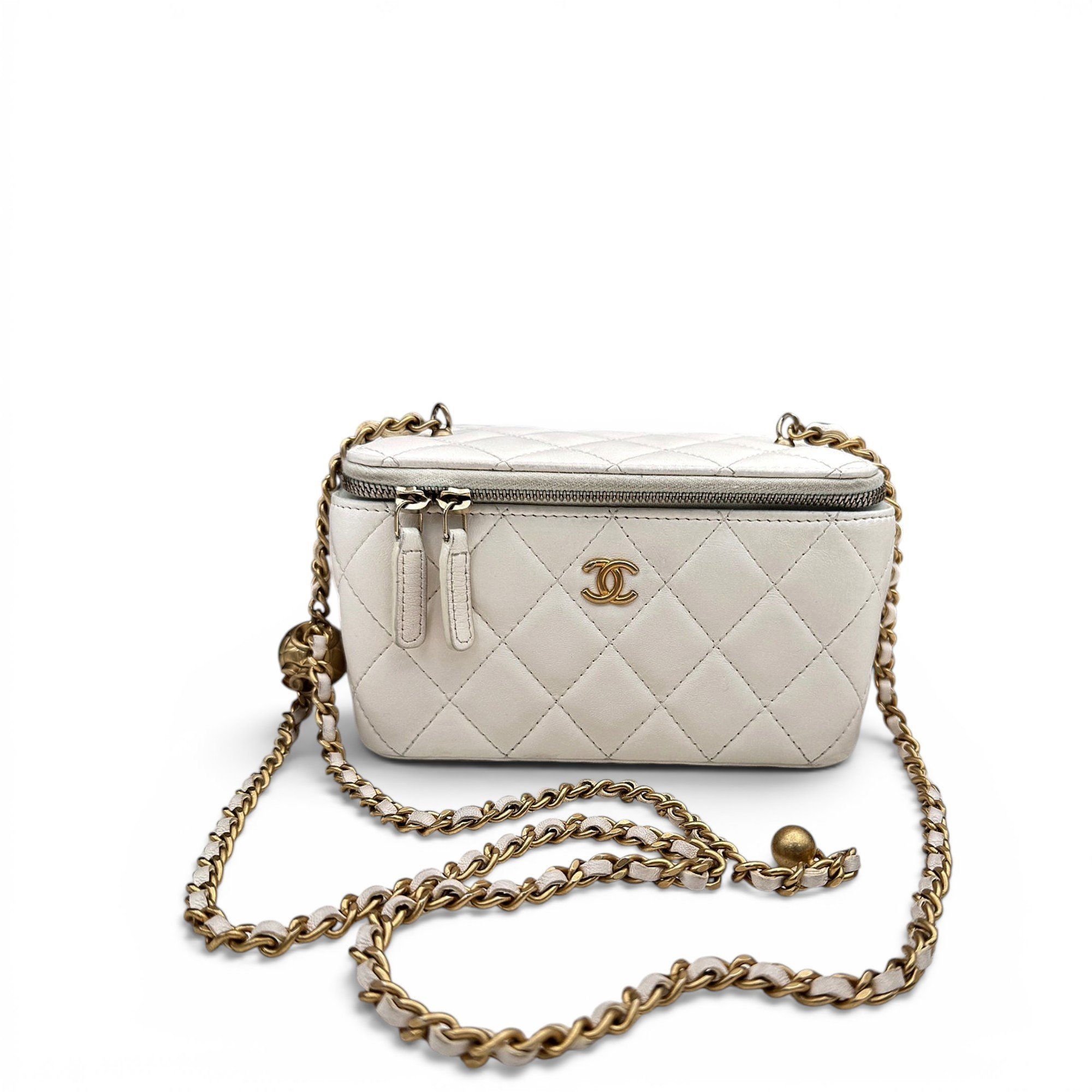 Trendy CC Vanity leather handbag