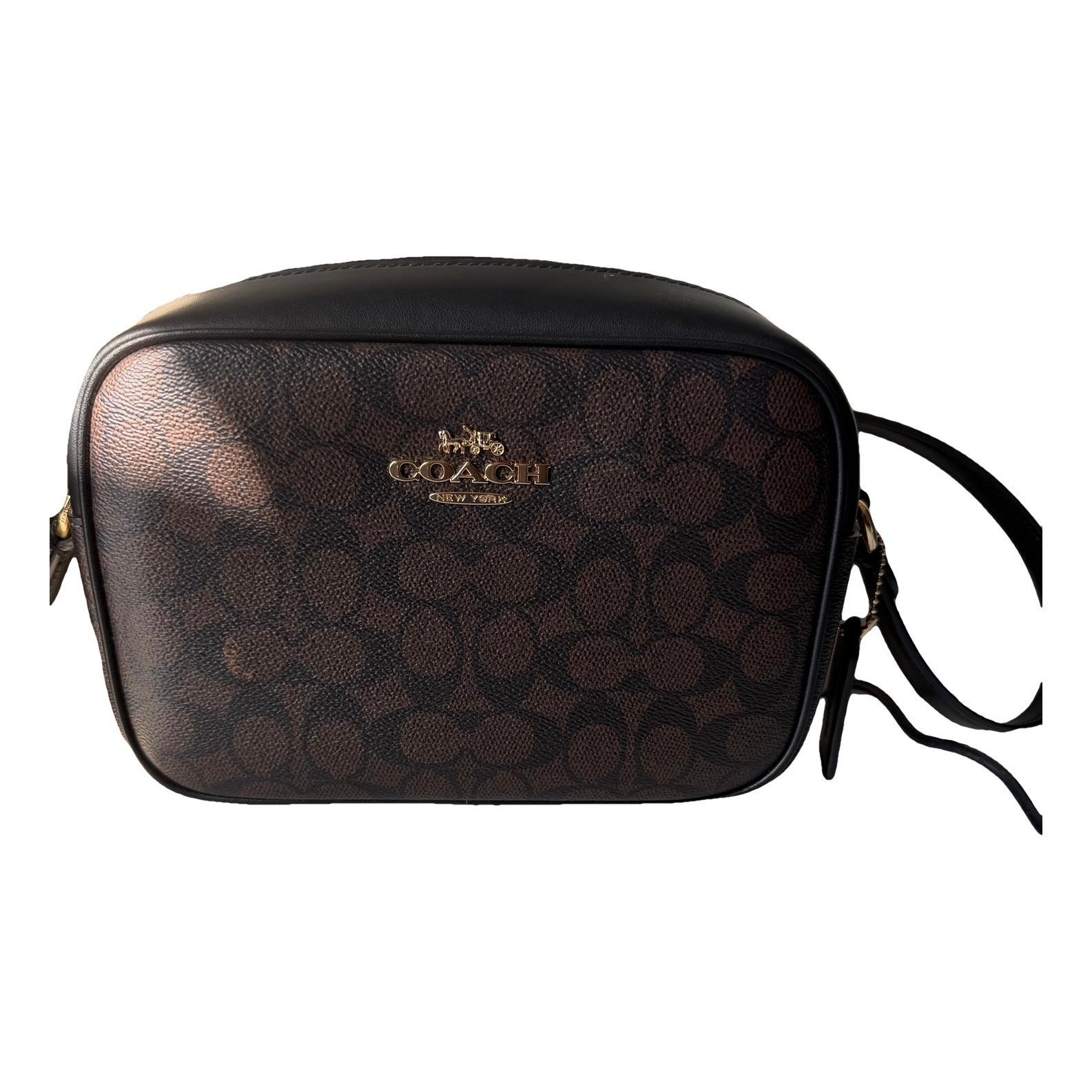 Leather crossbody bag
