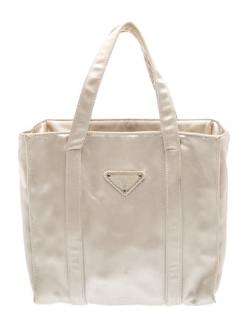 Enameled Metal Triangle Top Handle Bag
