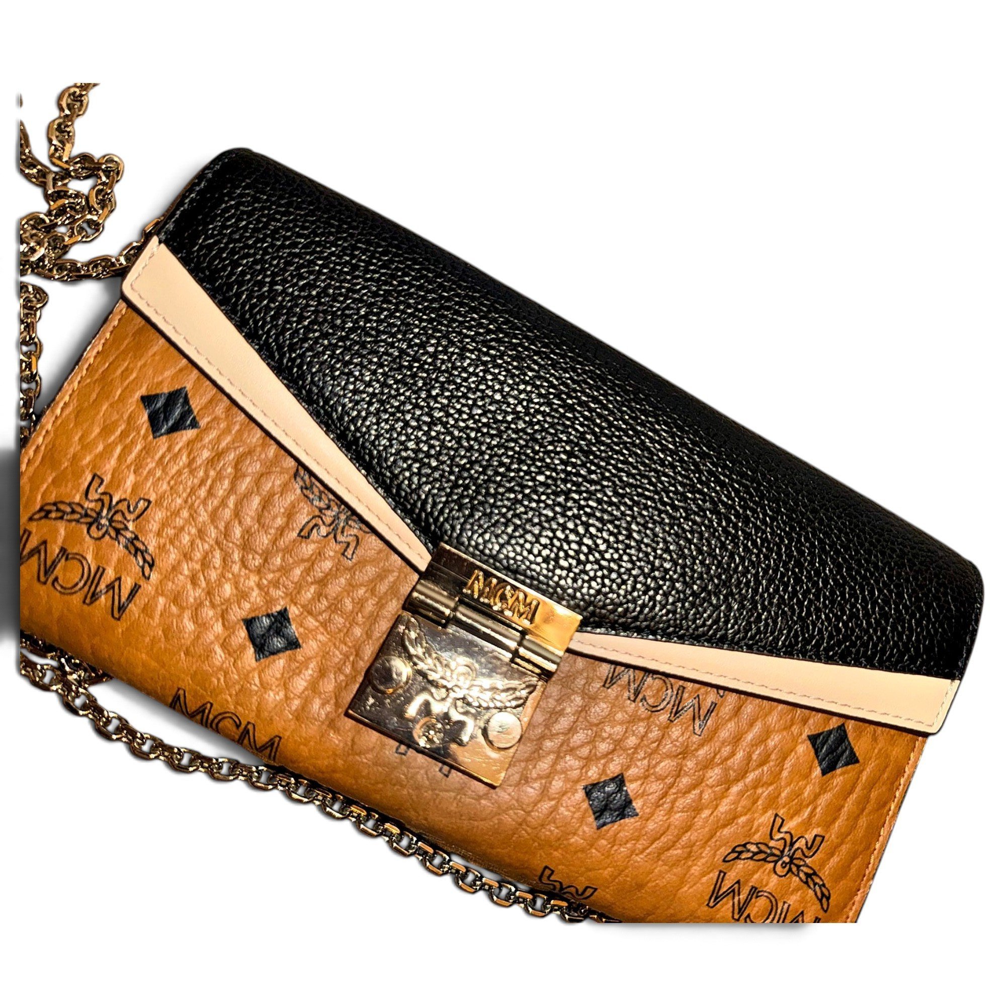 Millie leather clutch bag