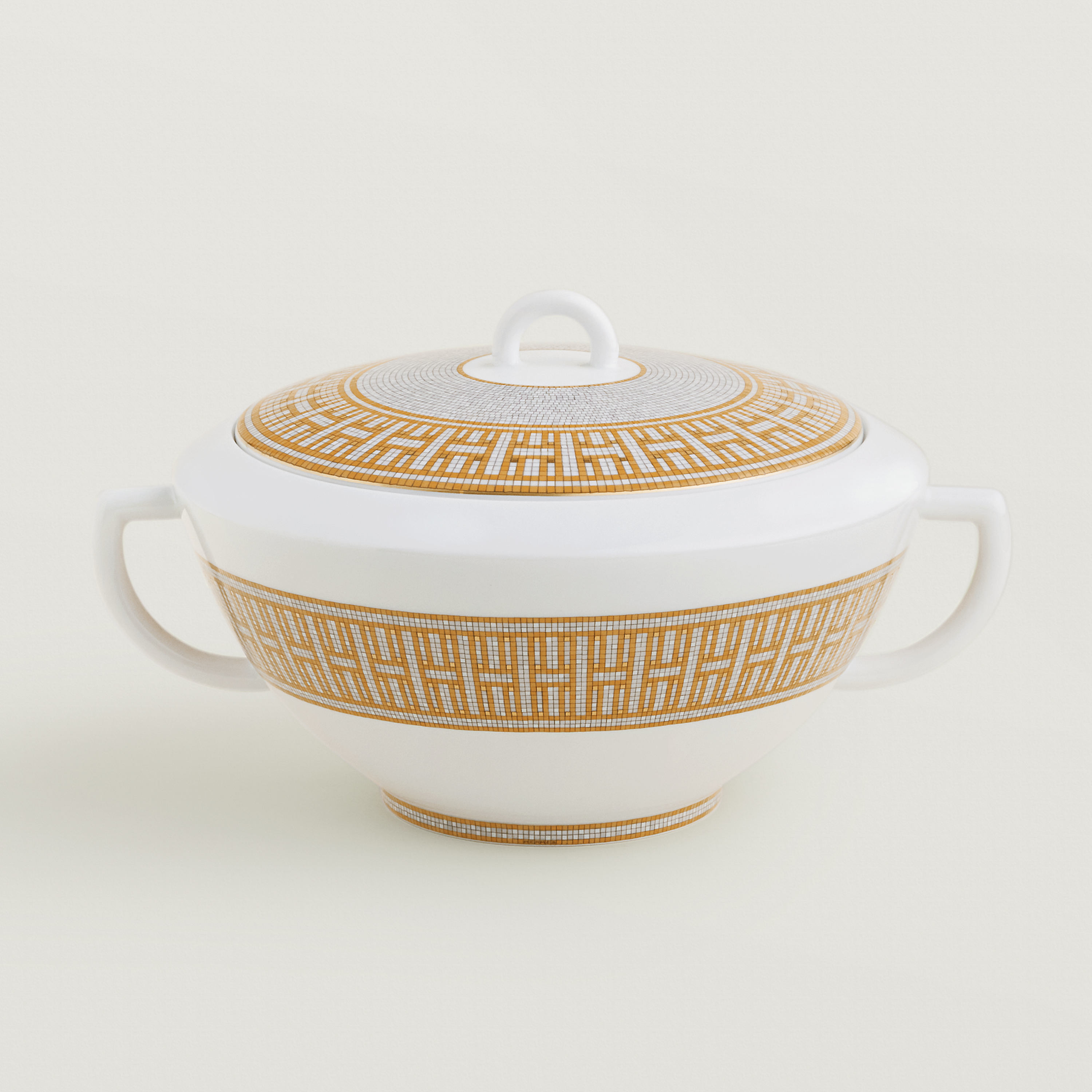 Mosaique au 24 gold soup tureen