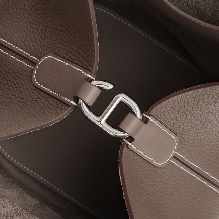Étoupe Hermès In-the-loop 23 Bag