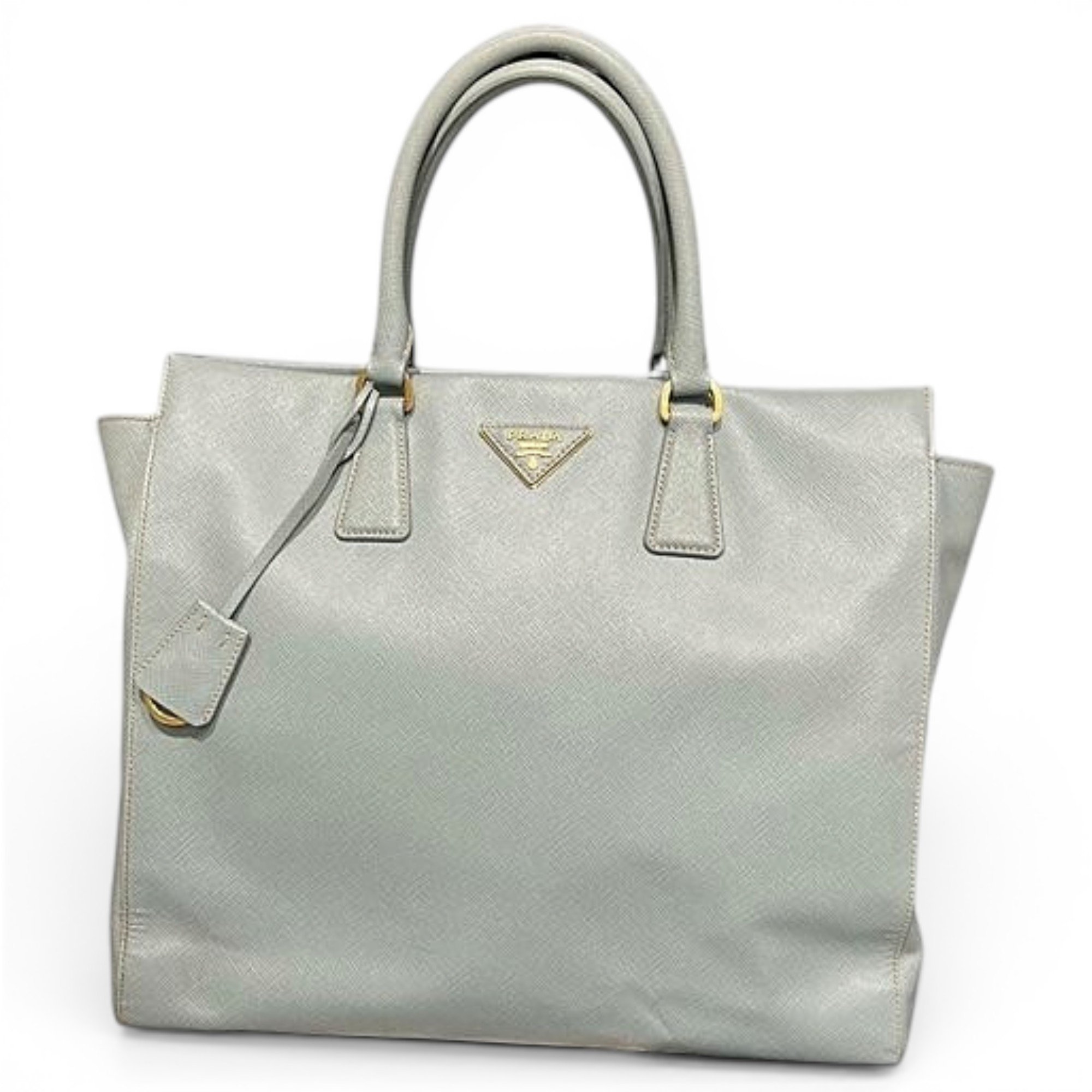 Monochrome leather handbag