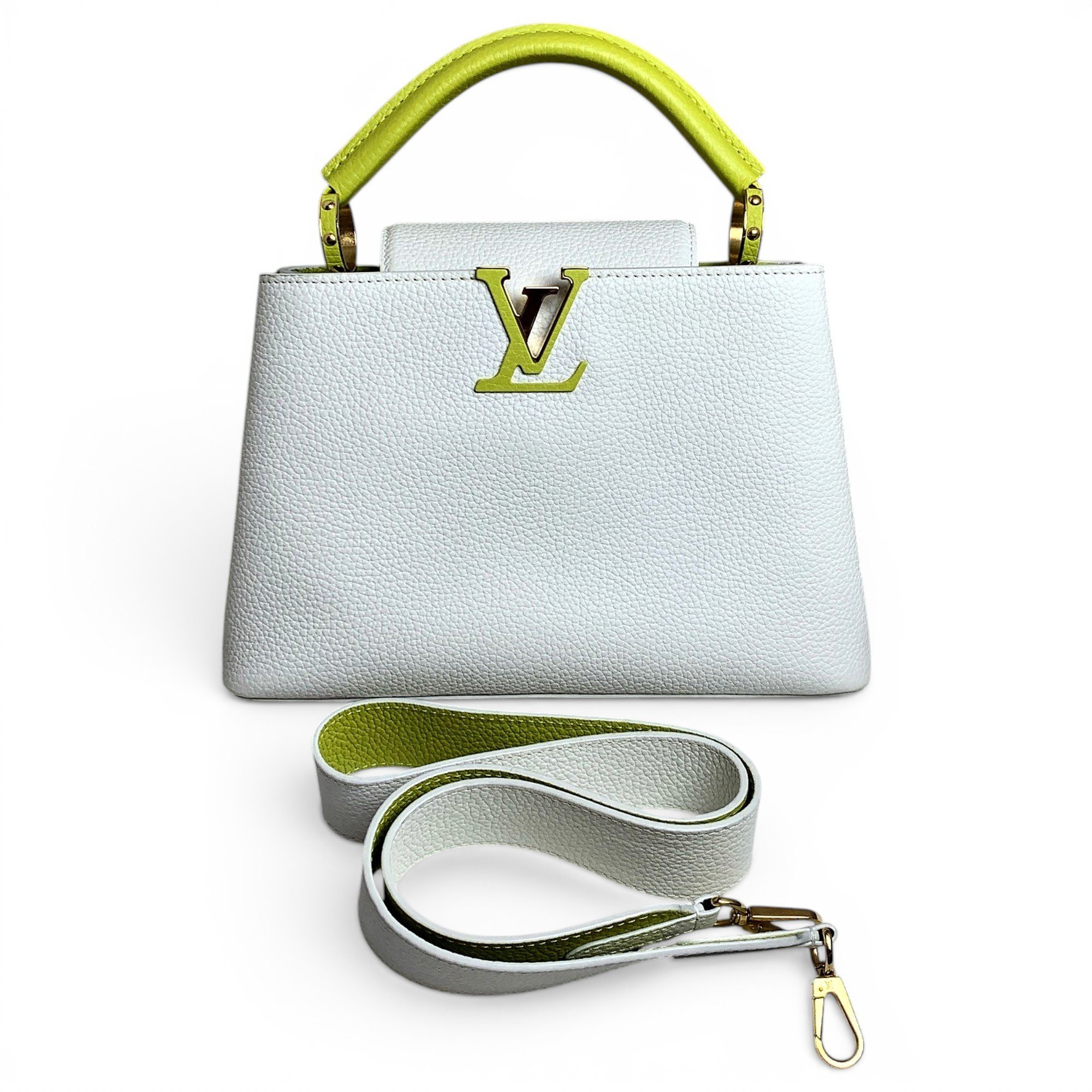 Capucines leather handbag