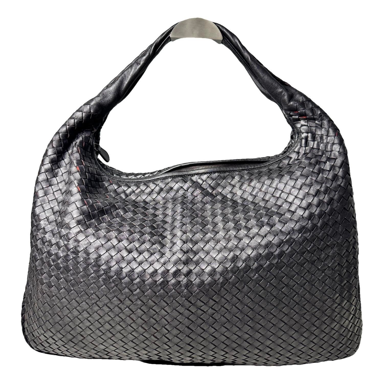 Veneta leather handbag