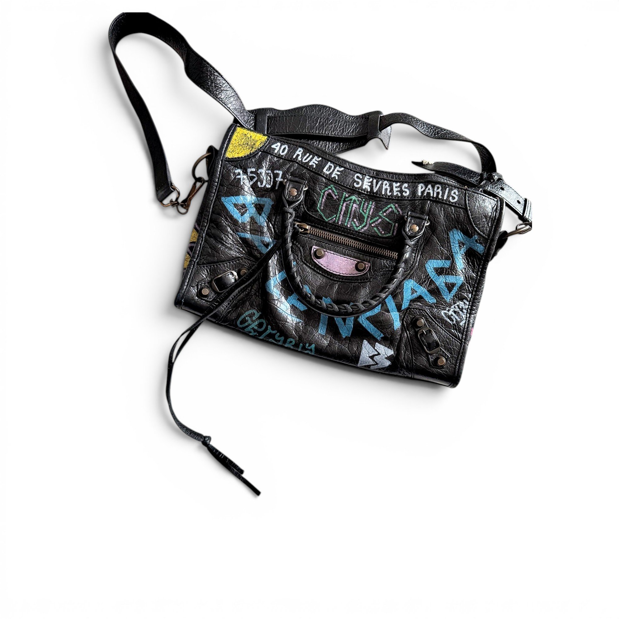 City leather handbag