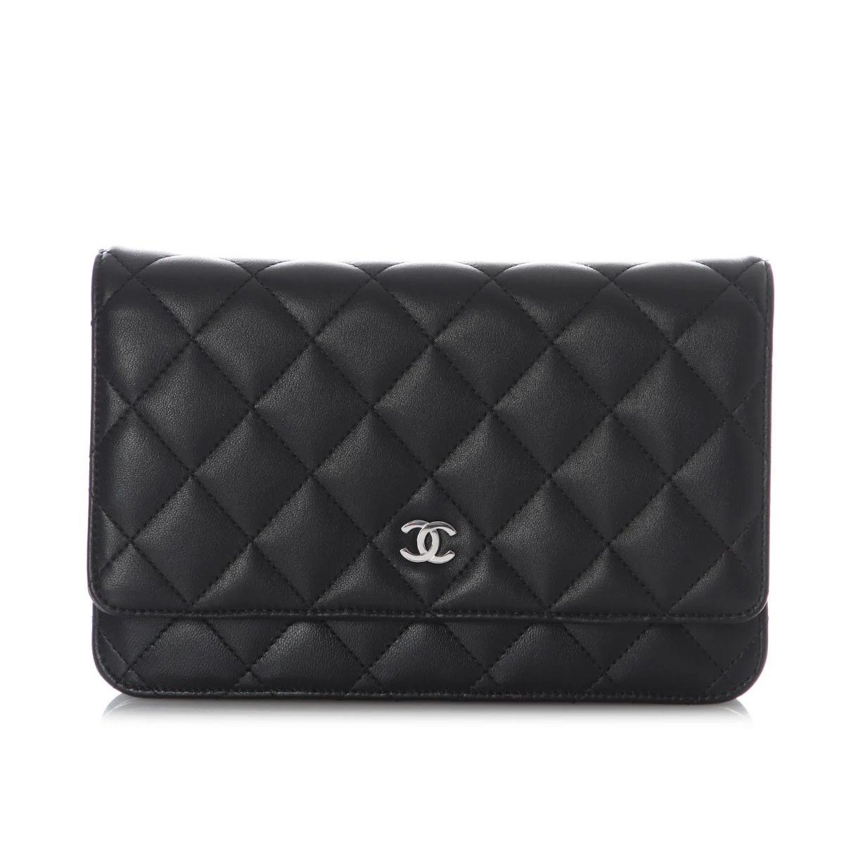Wallet On Chain leather crossbody bag