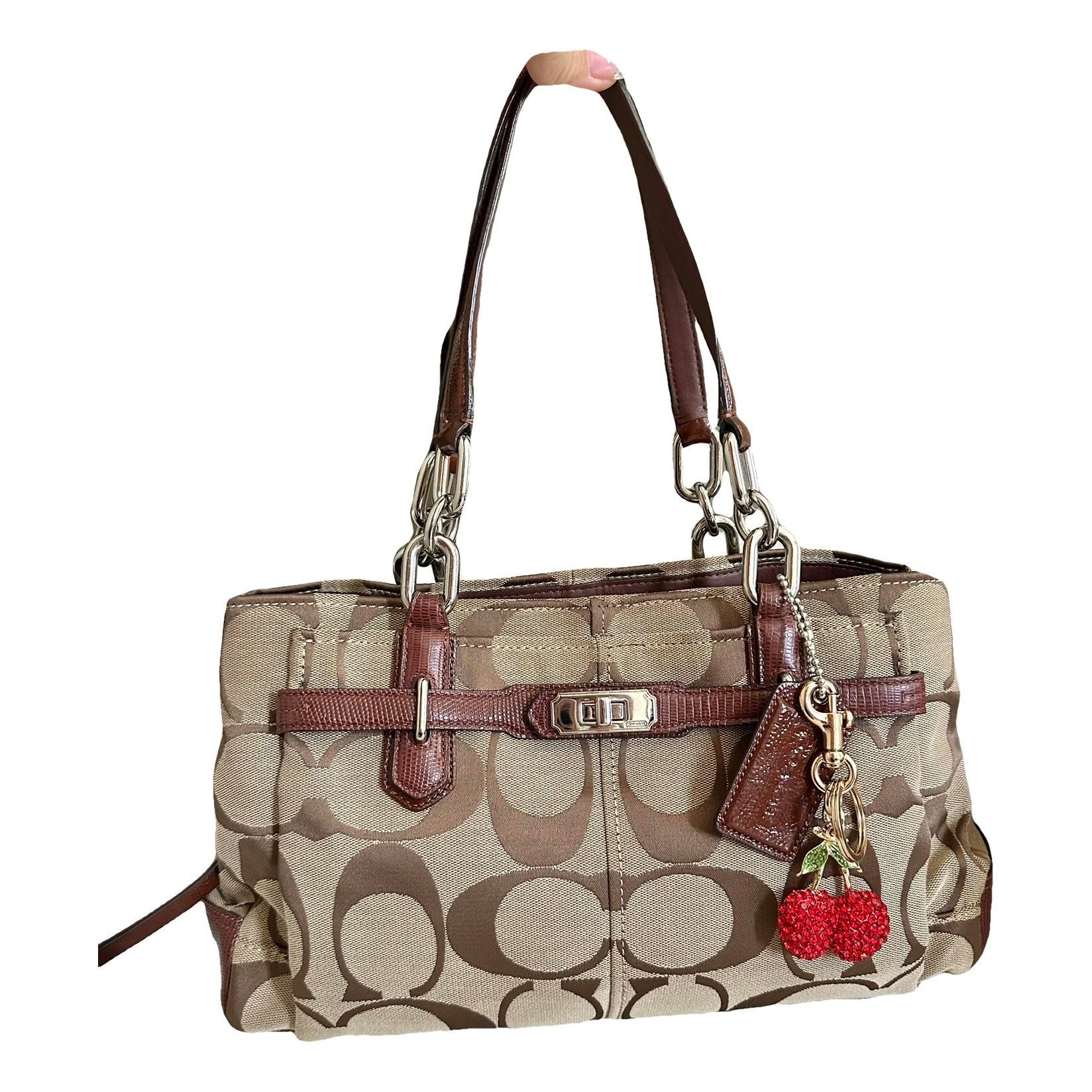 Signature Sufflette handbag