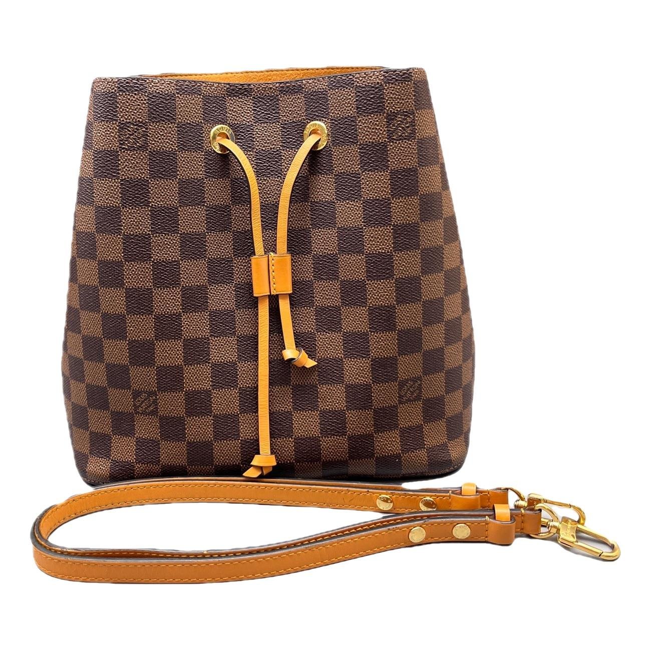 NéoNoé leather handbag