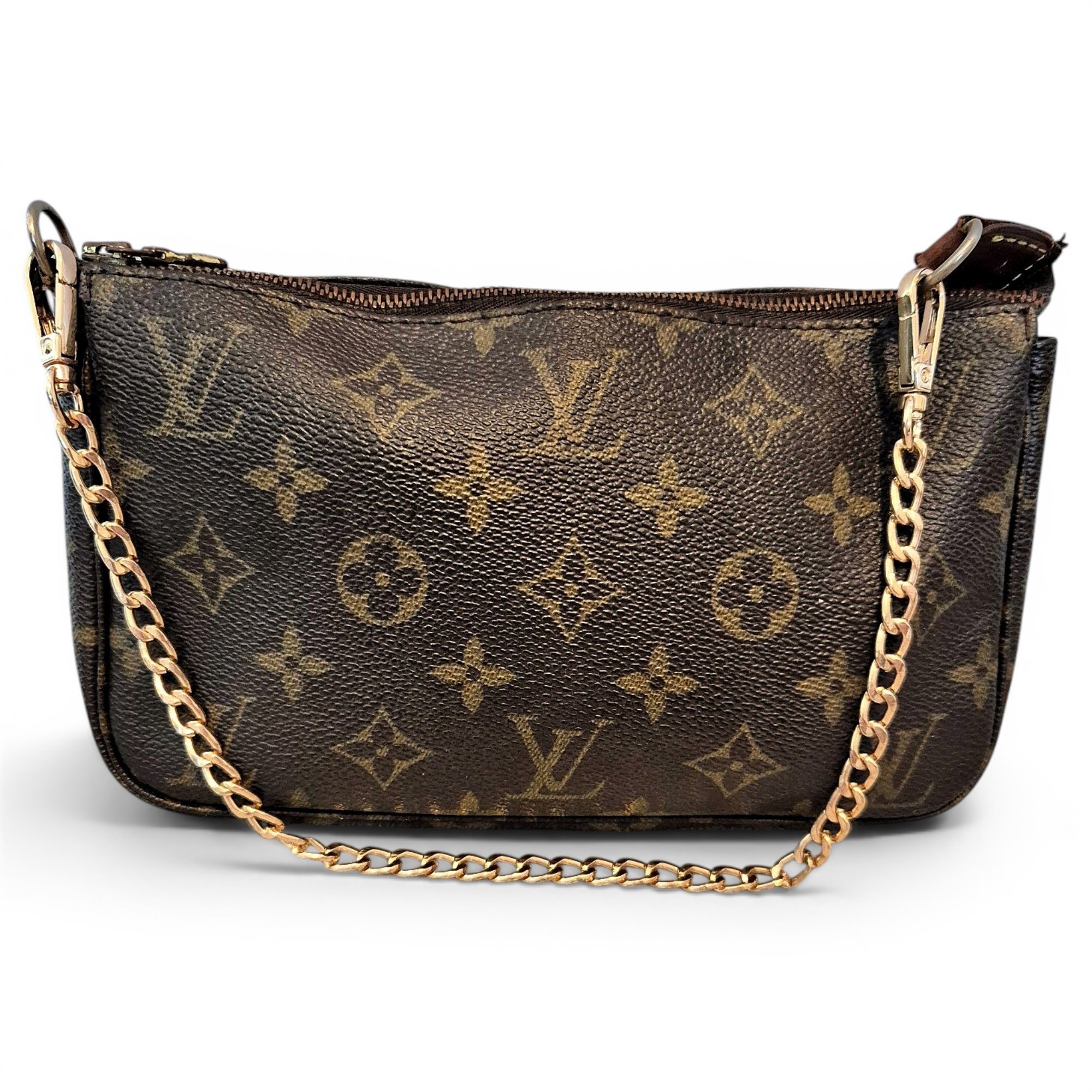 Pochette Accessoire leather handbag