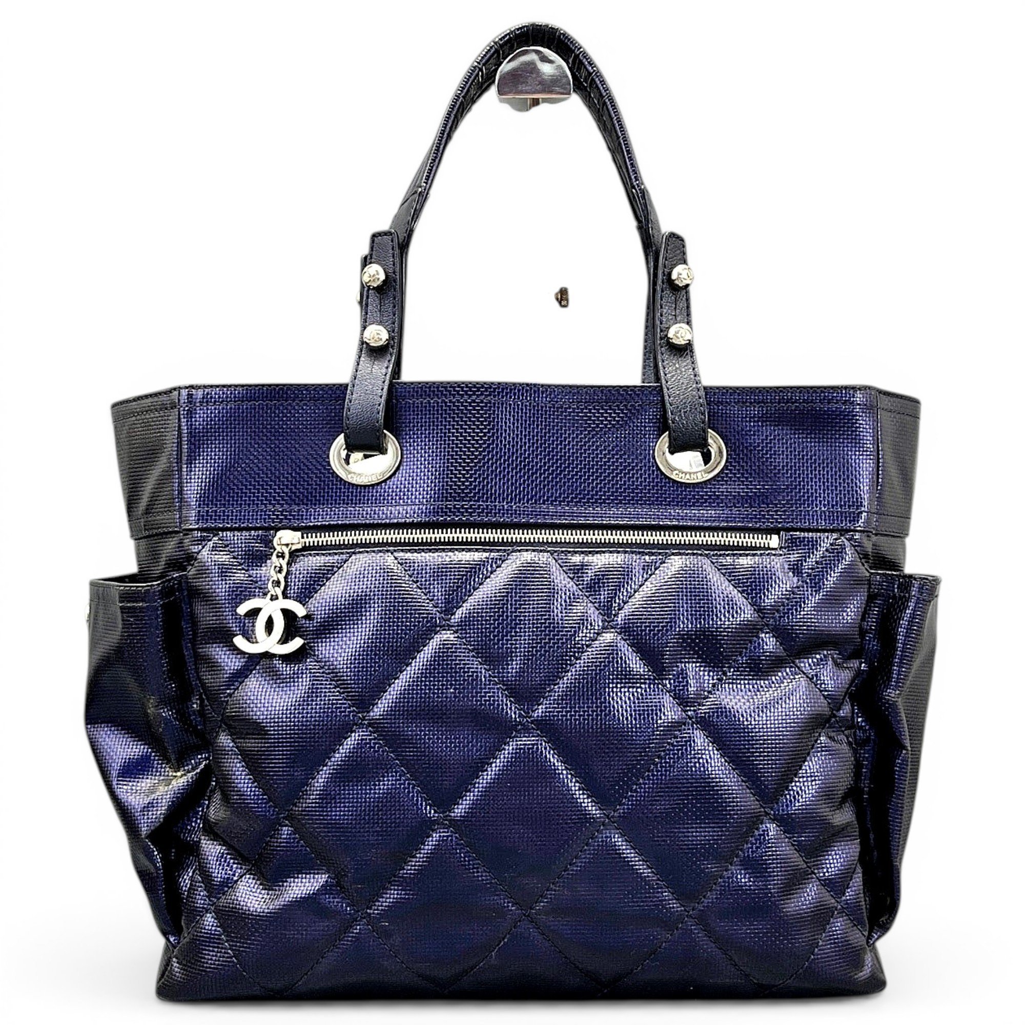 Leather tote