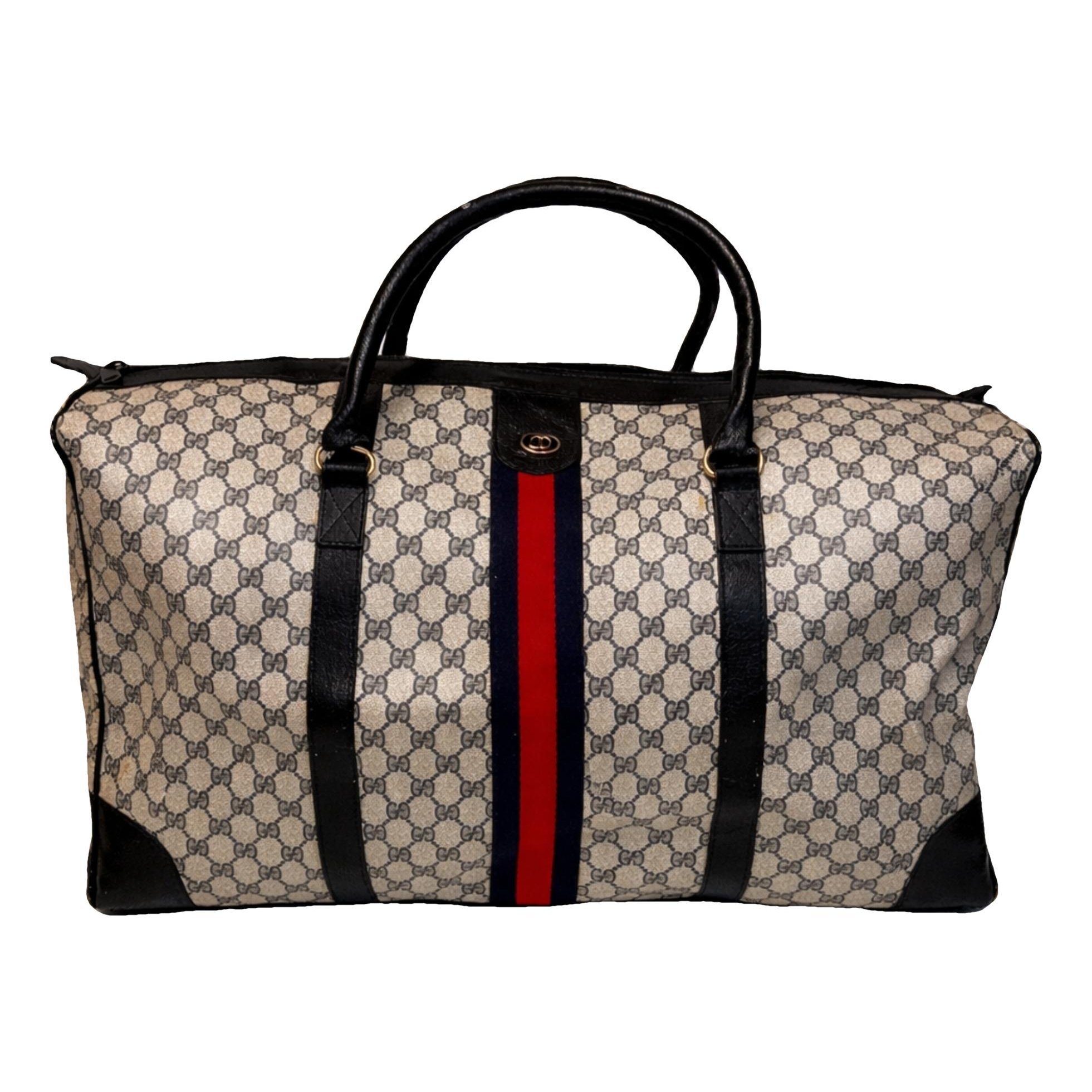 Leather travel bag