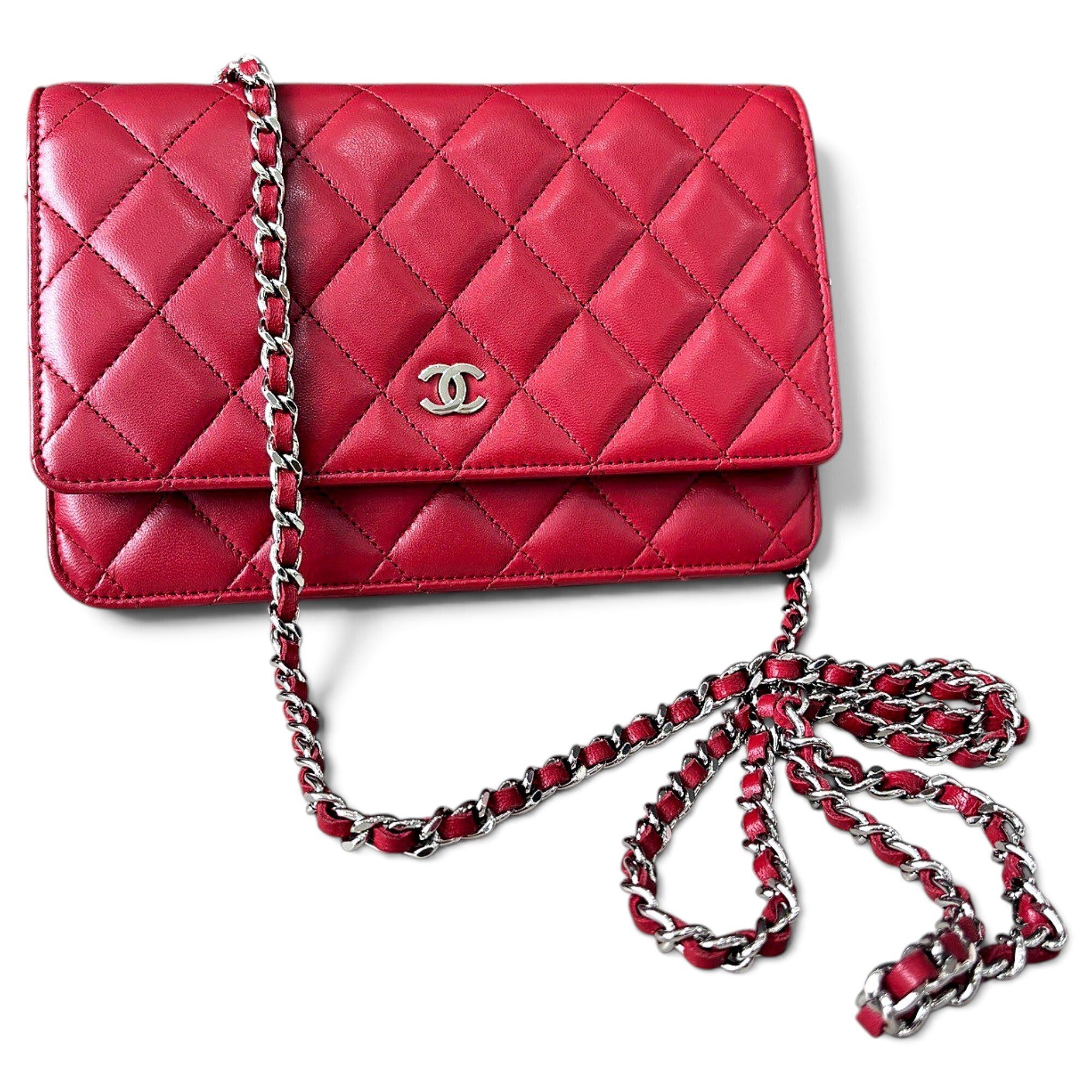Wallet On Chain Timeless/Classique leather crossbody bag