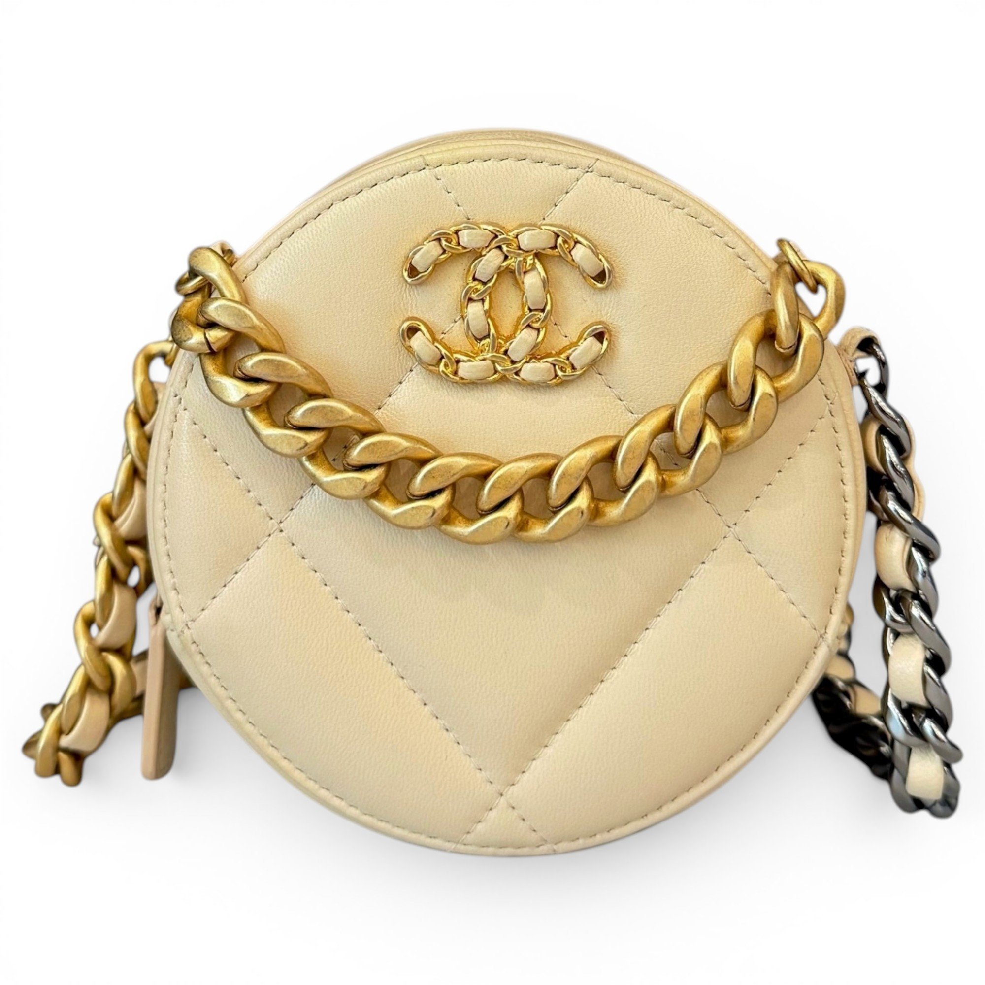 Chanel 19 leather clutch bag