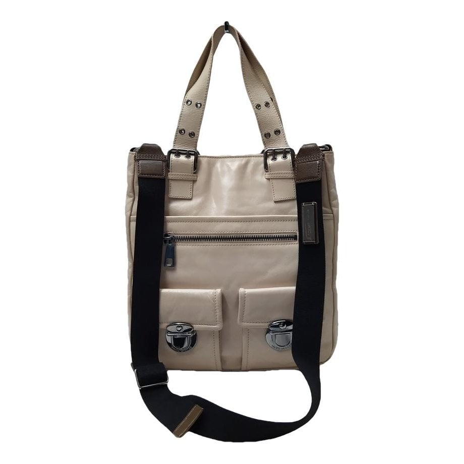 Leather tote