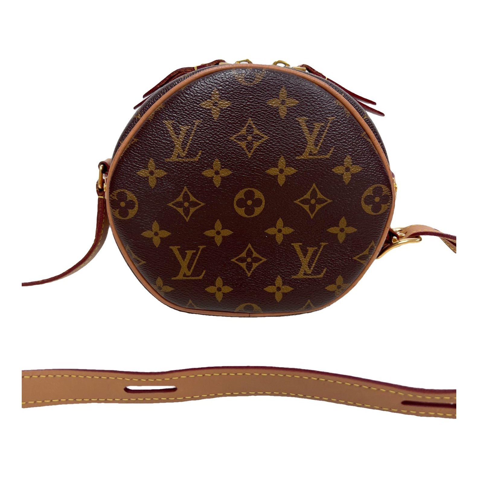 Boîte chapeau souple leather handbag