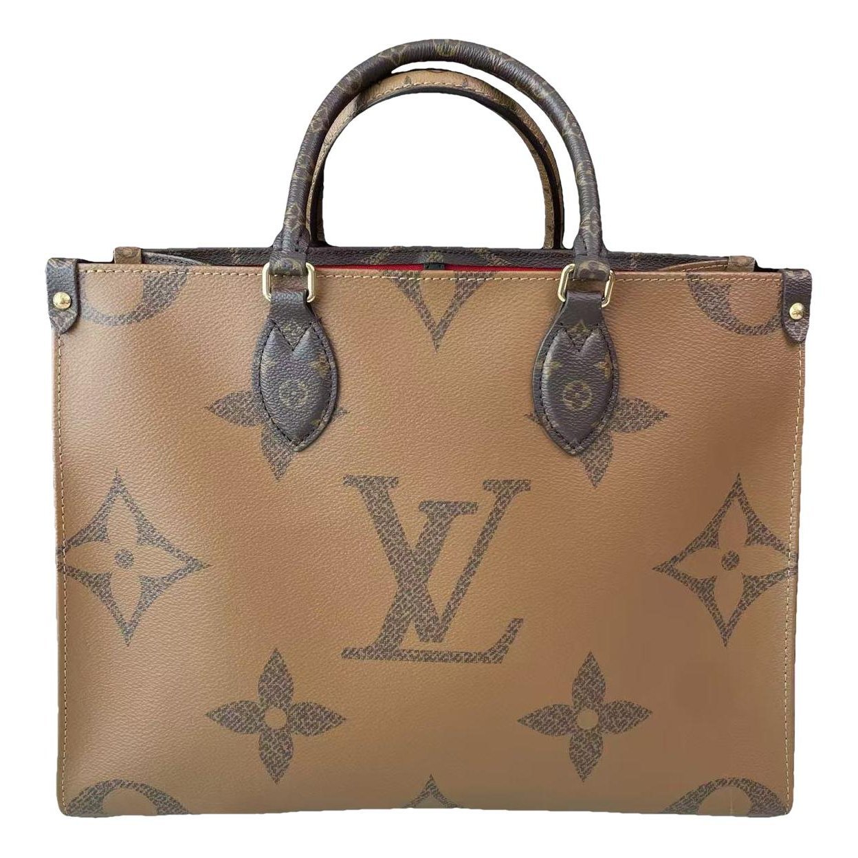 Onthego leather handbag