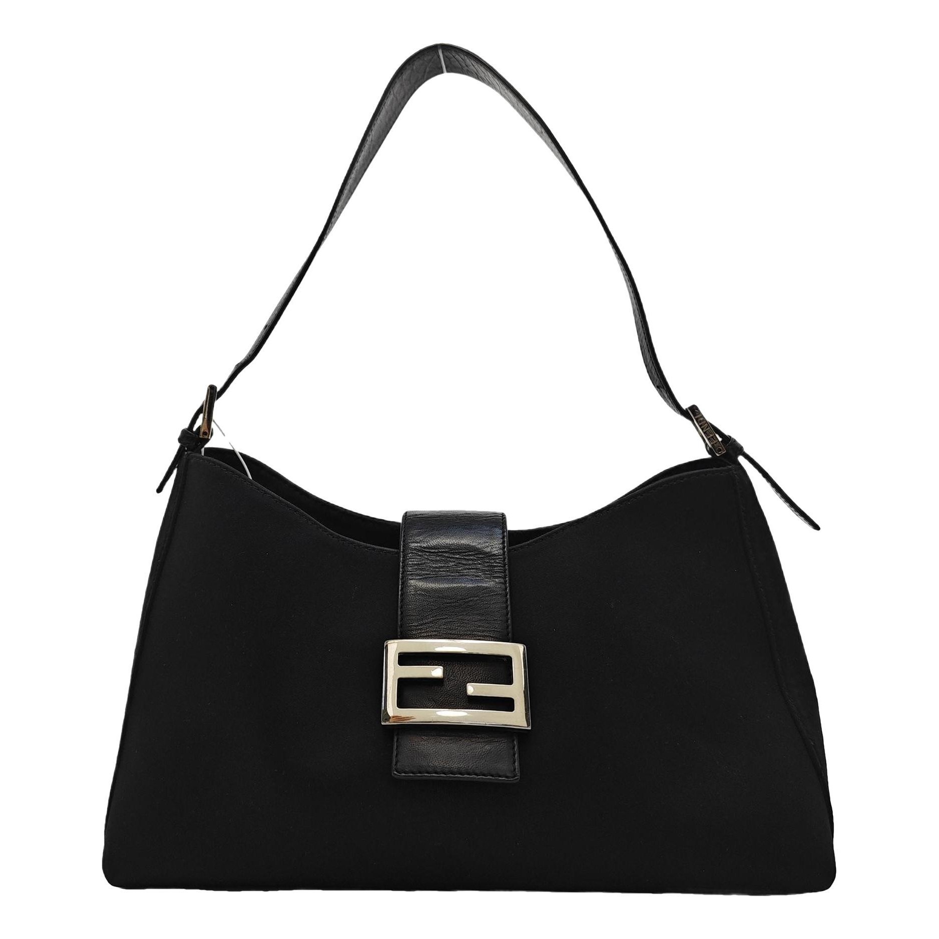 Croissant Vintage cloth handbag