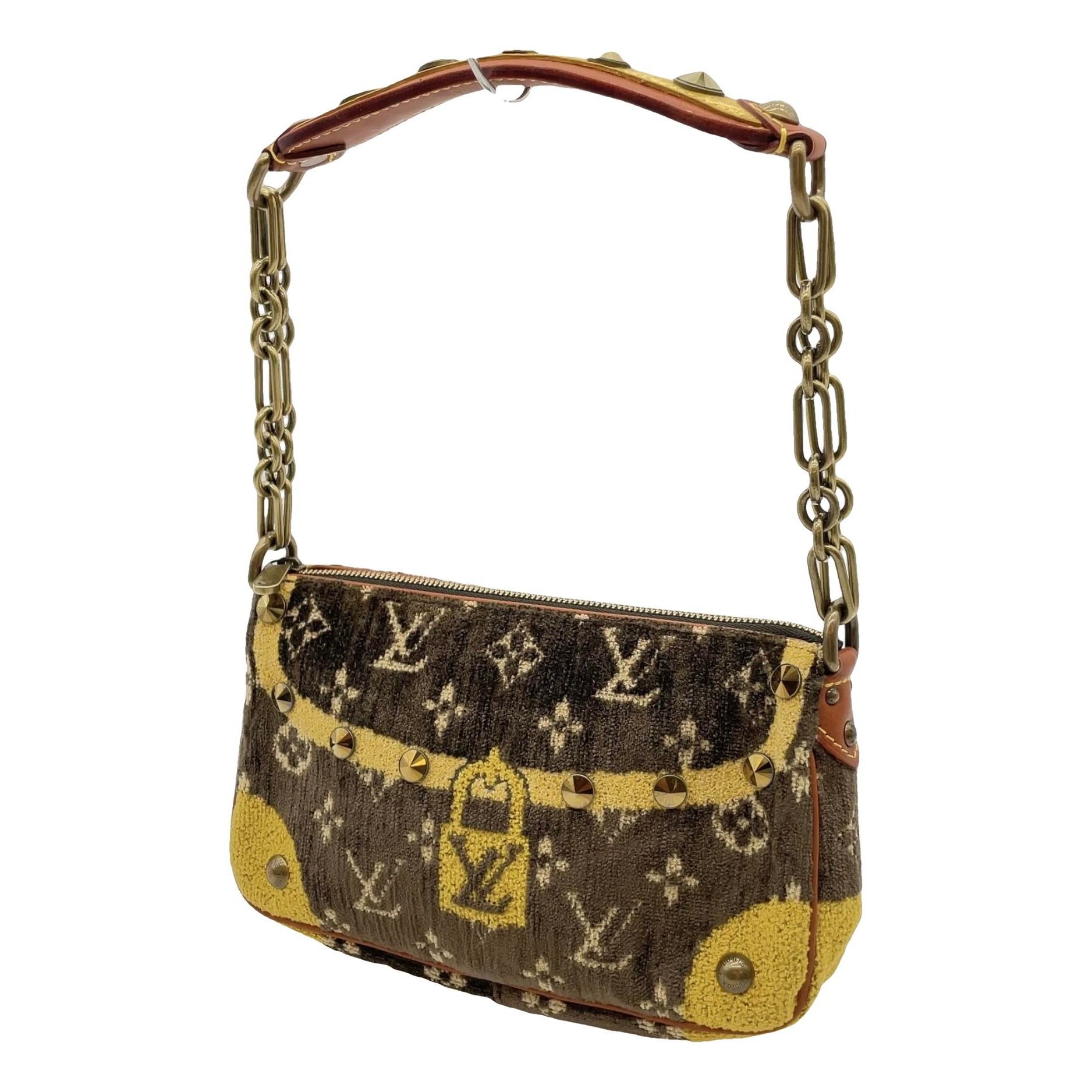 Trompe l'œil velvet handbag