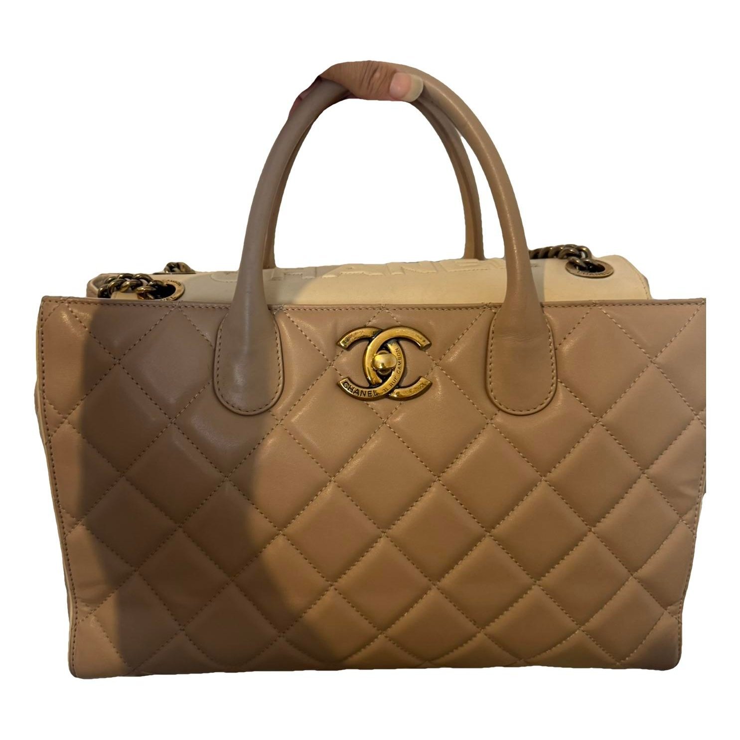 Leather tote