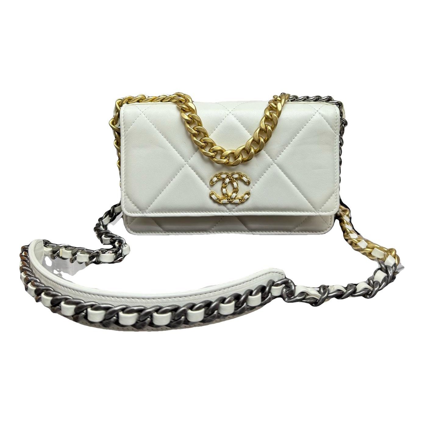 Wallet On Chain Chanel 19 leather handbag