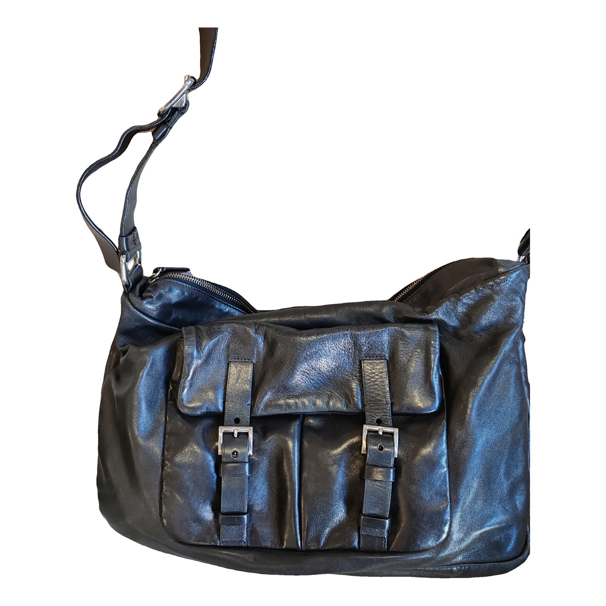 Leather handbag