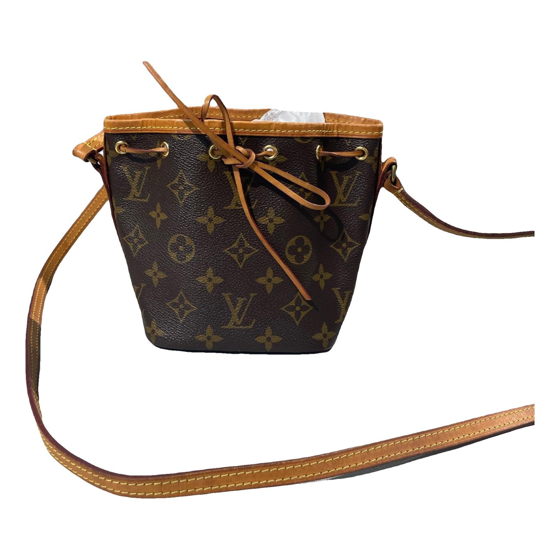Nano Noé leather handbag