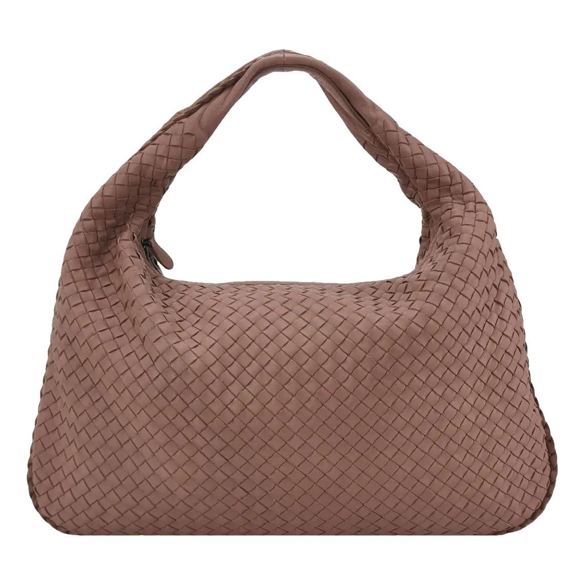 Veneta leather handbag