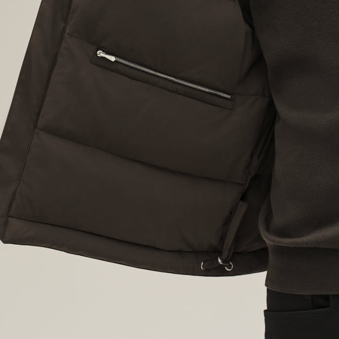 Noir "Casaque" Quilted Vest