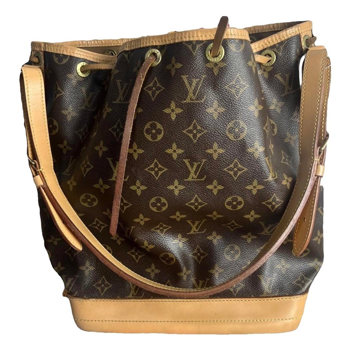 Noé leather handbag