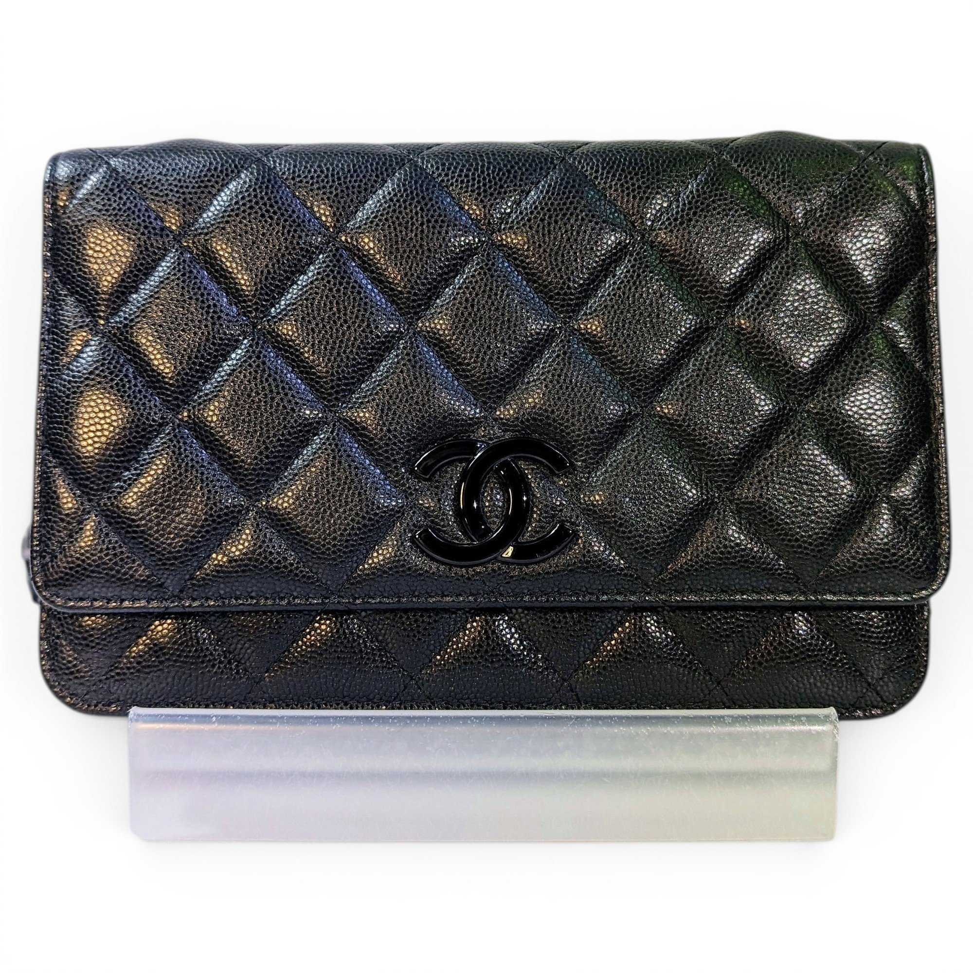 Leather clutch bag