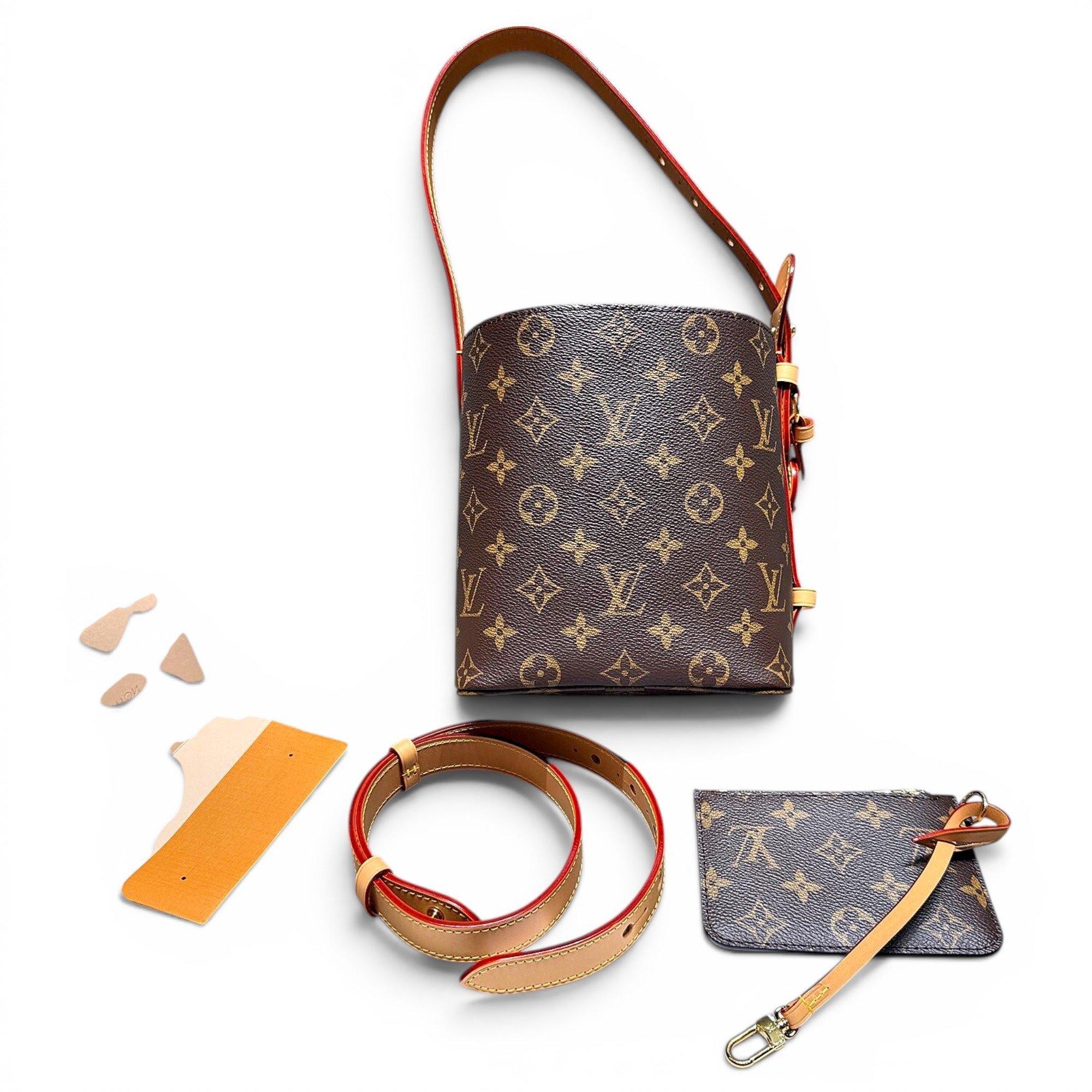 Astor leather handbag
