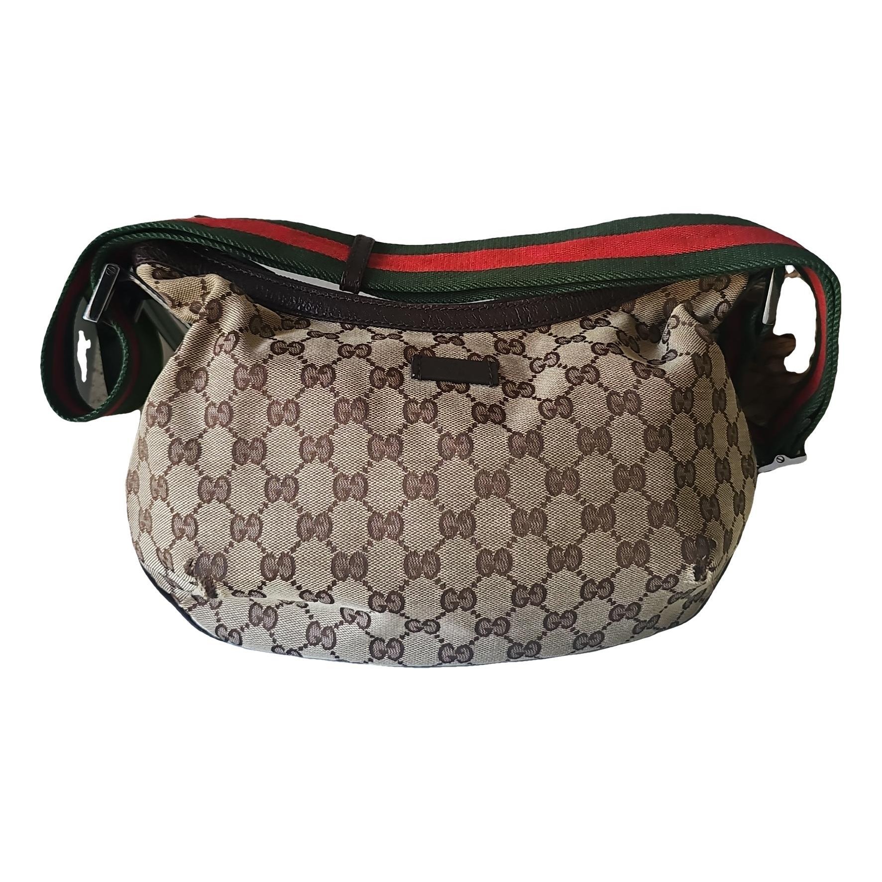Gucci B handbag