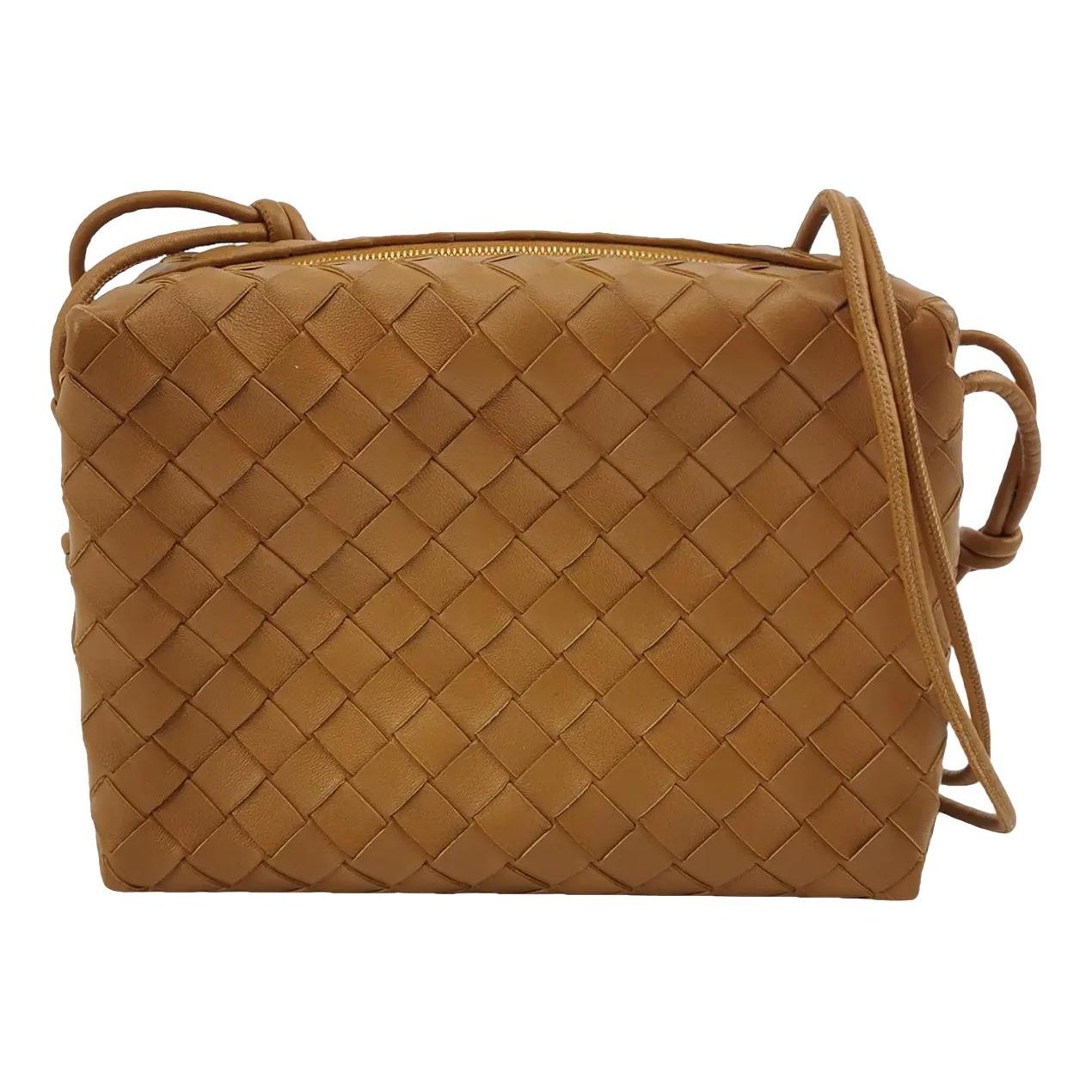 Loop leather crossbody bag