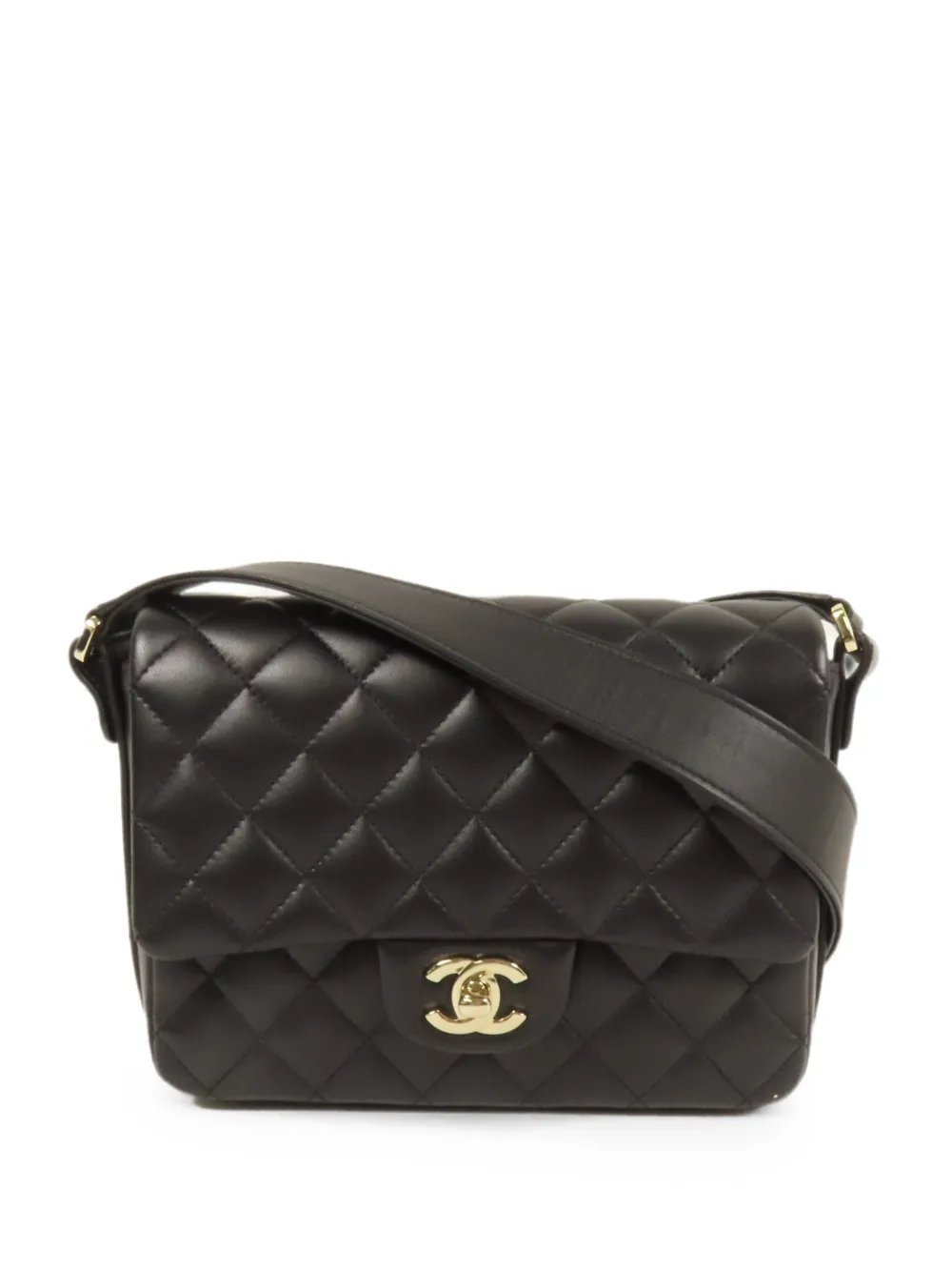 quilted CC turn-lock shoulder bag