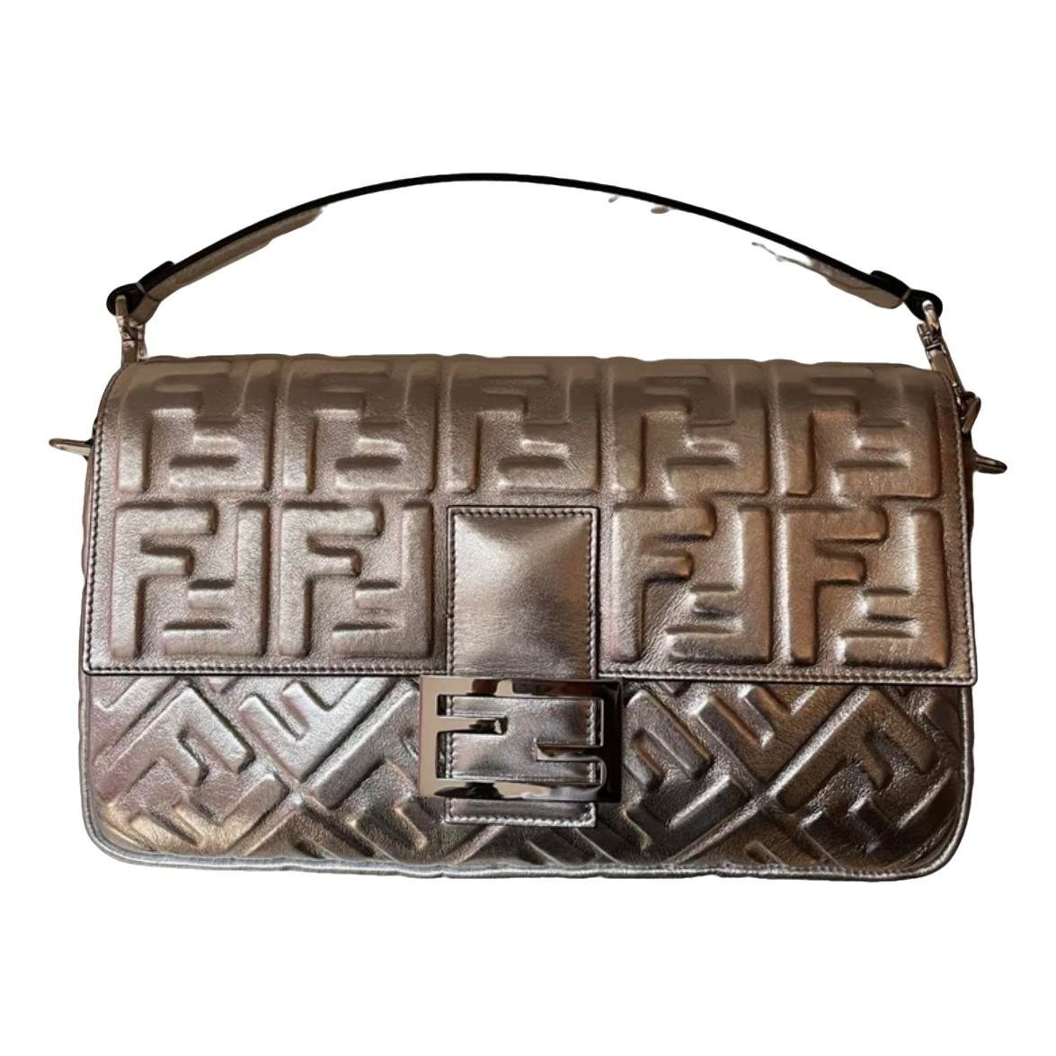 Baguette leather handbag