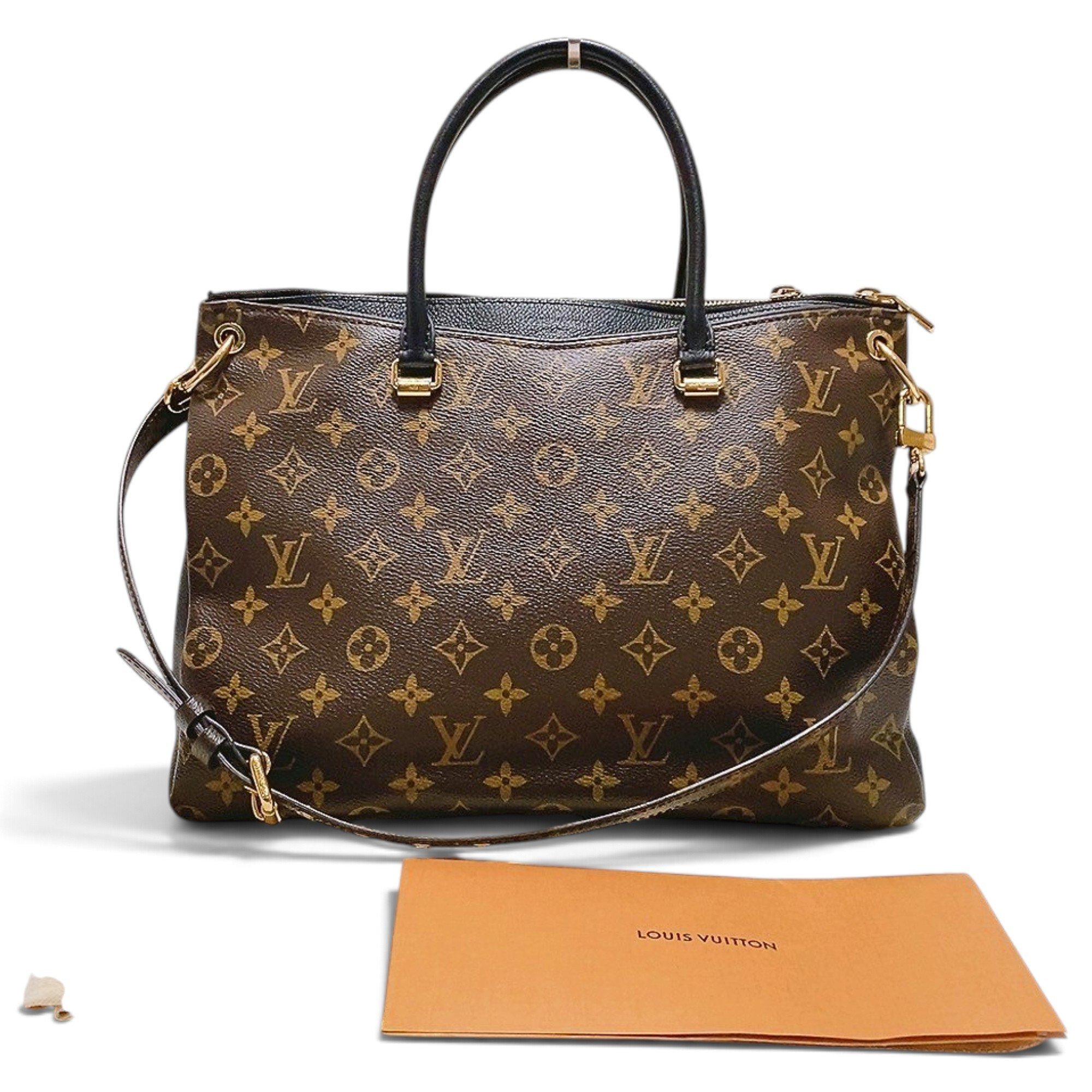Pallas leather handbag