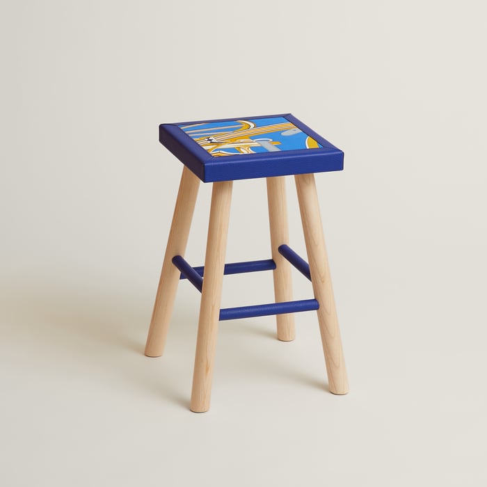 Random Stool MM