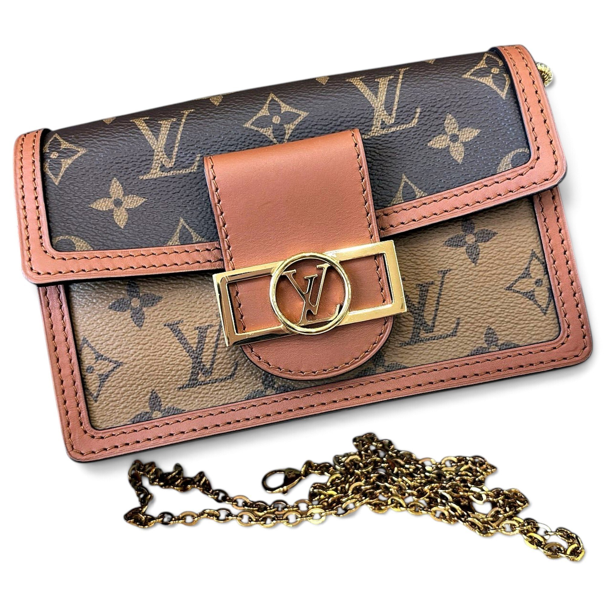 Dauphine Chain Wallet leather crossbody bag