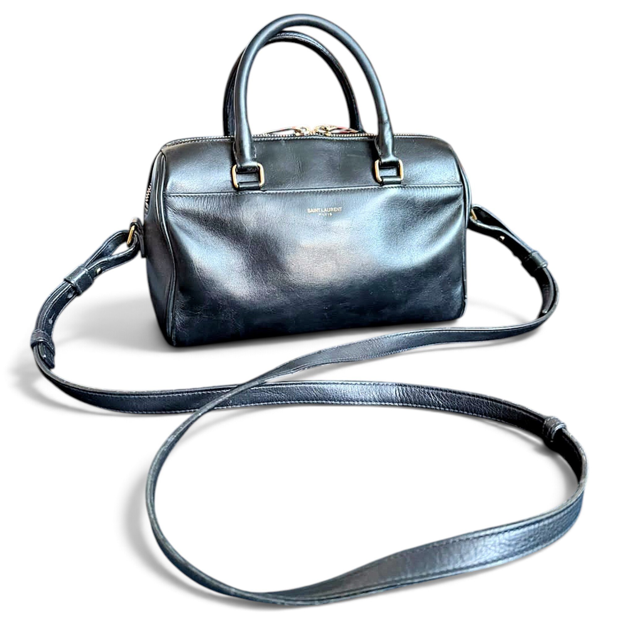 Duffle leather handbag