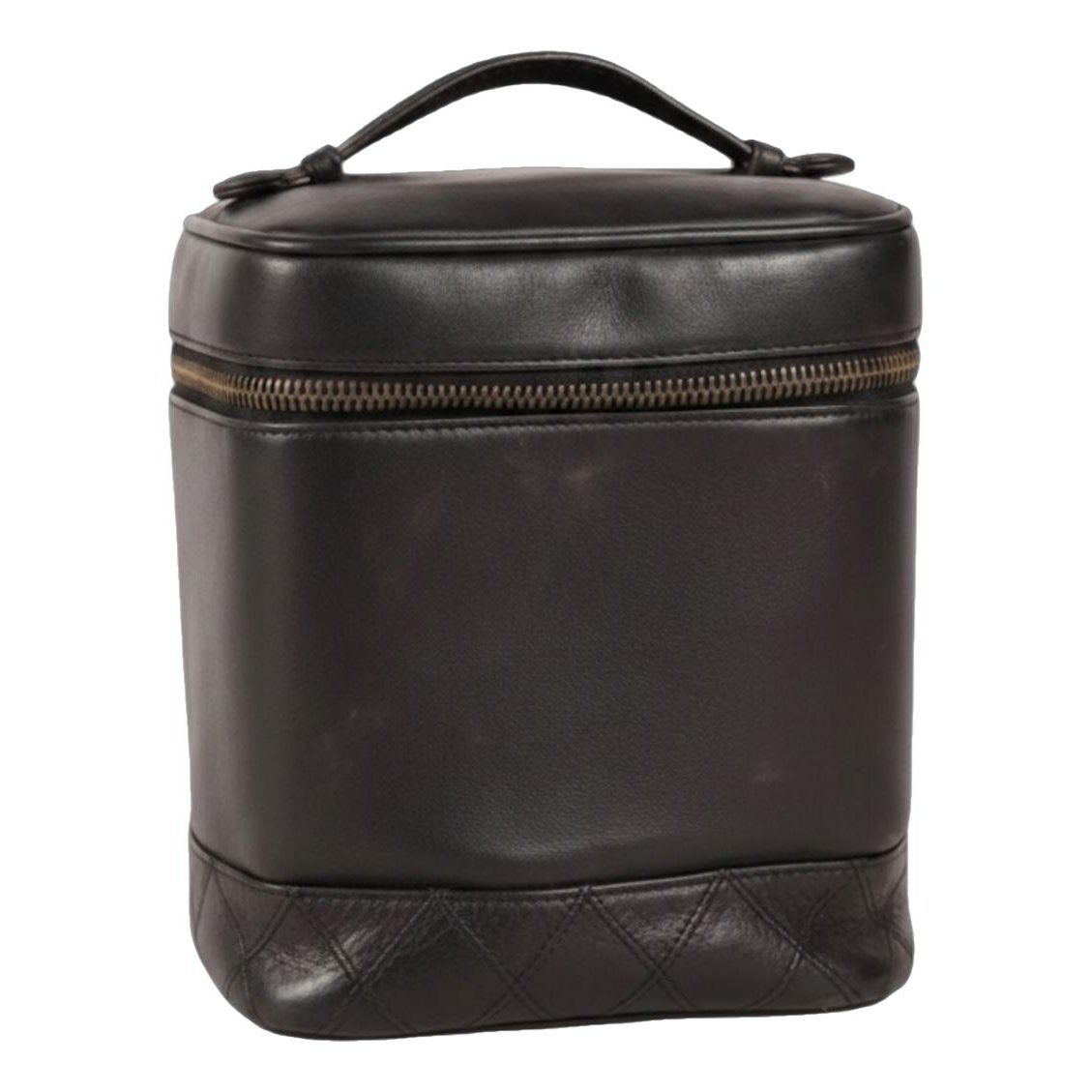 Trendy CC Vanity leather handbag