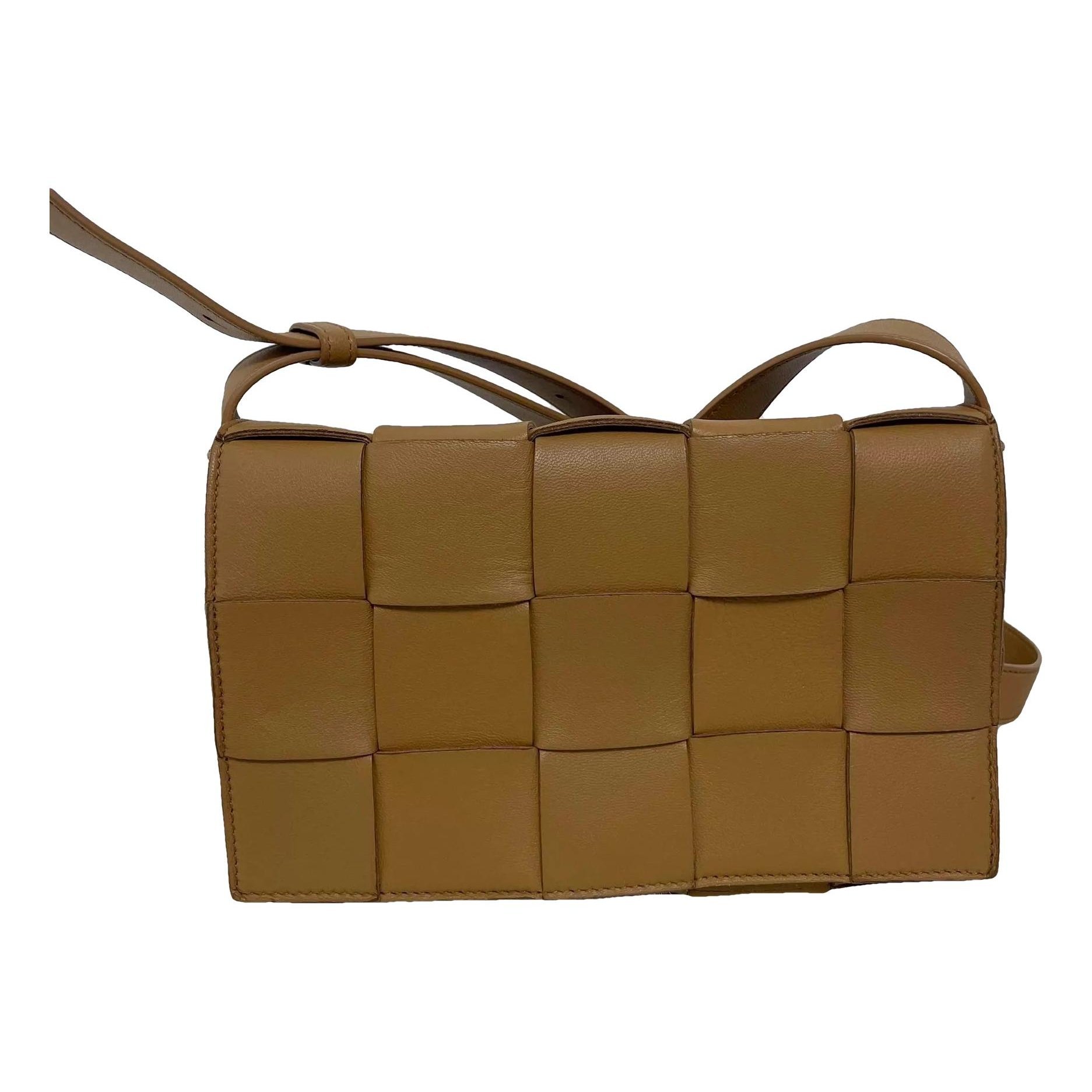 Cassette leather handbag