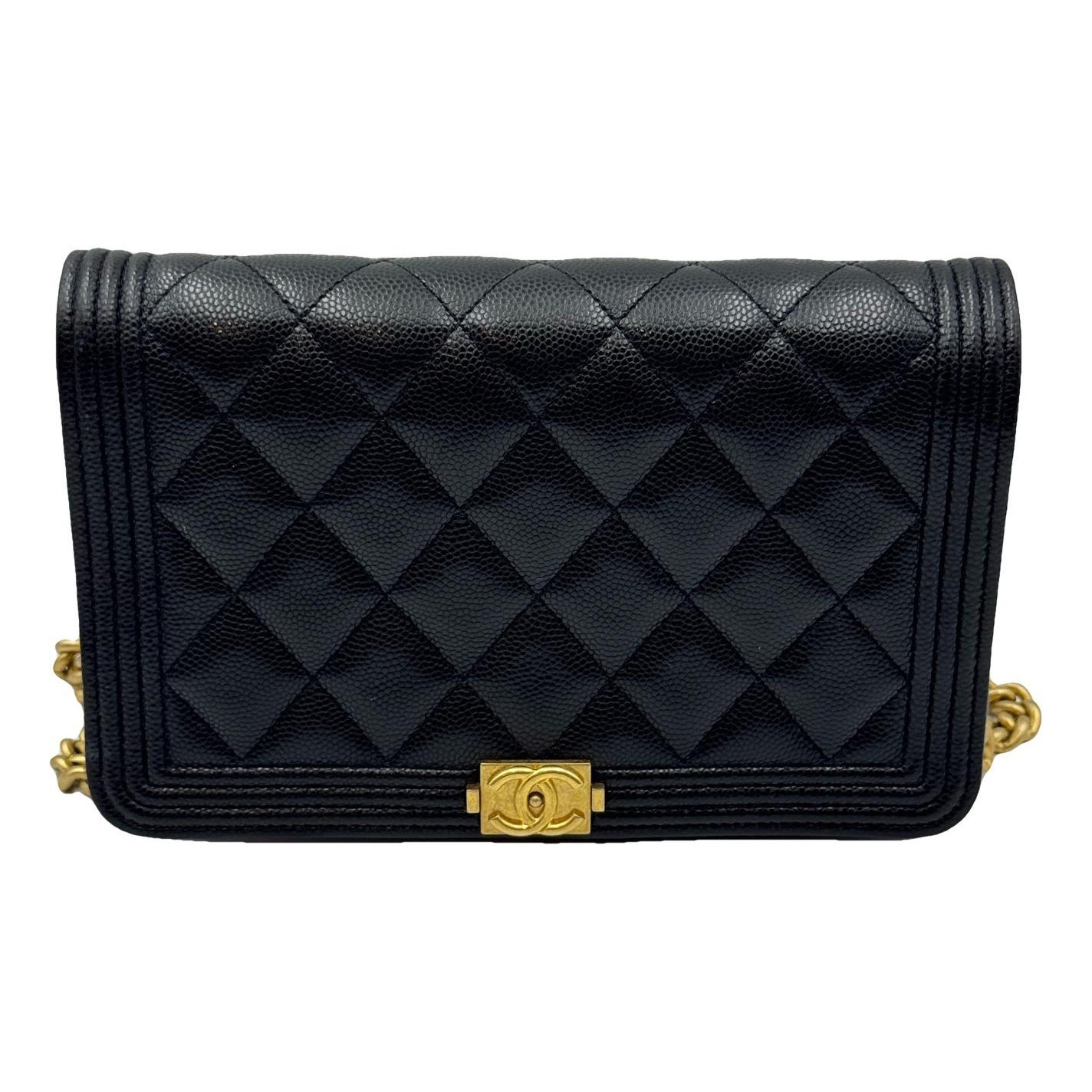 Wallet On Chain Boy leather crossbody bag