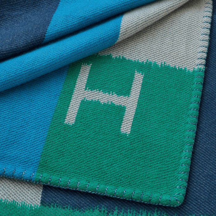 Ikat H Echelle Blanket