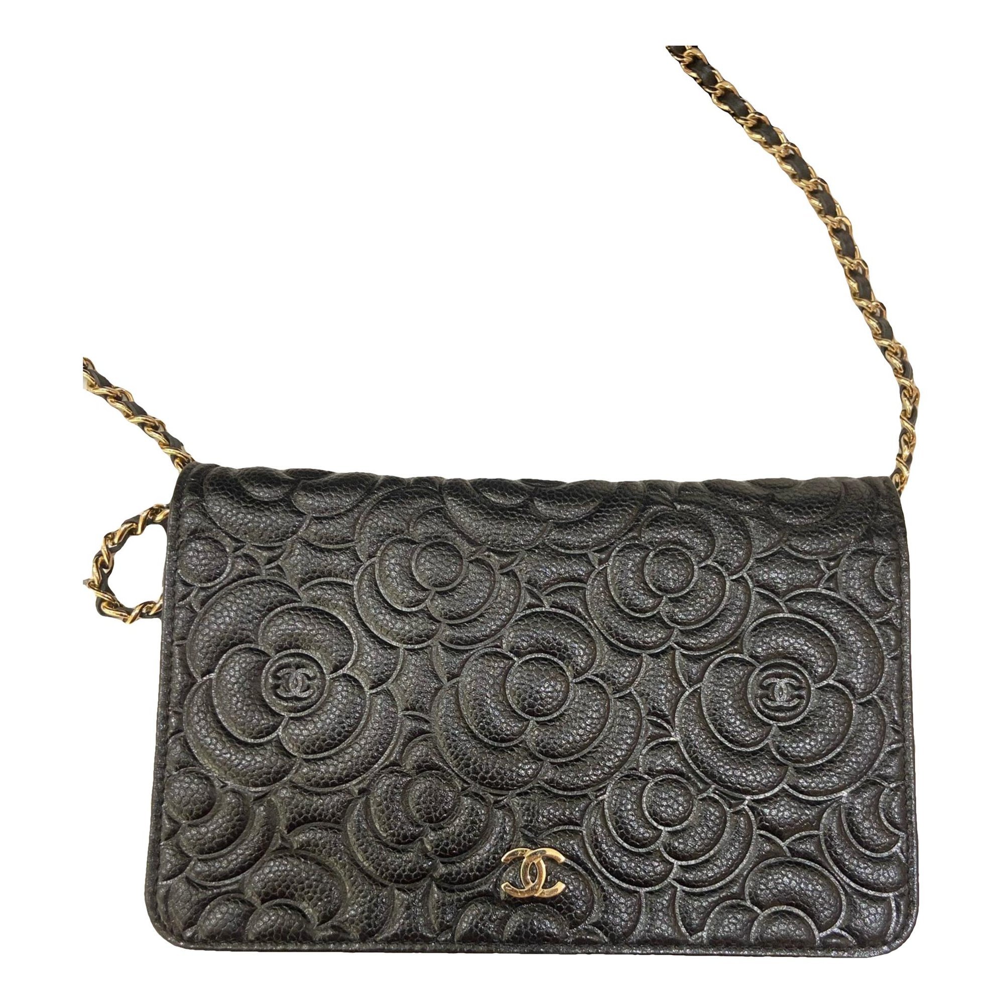 Wallet On Chain Timeless/Classique leather crossbody bag