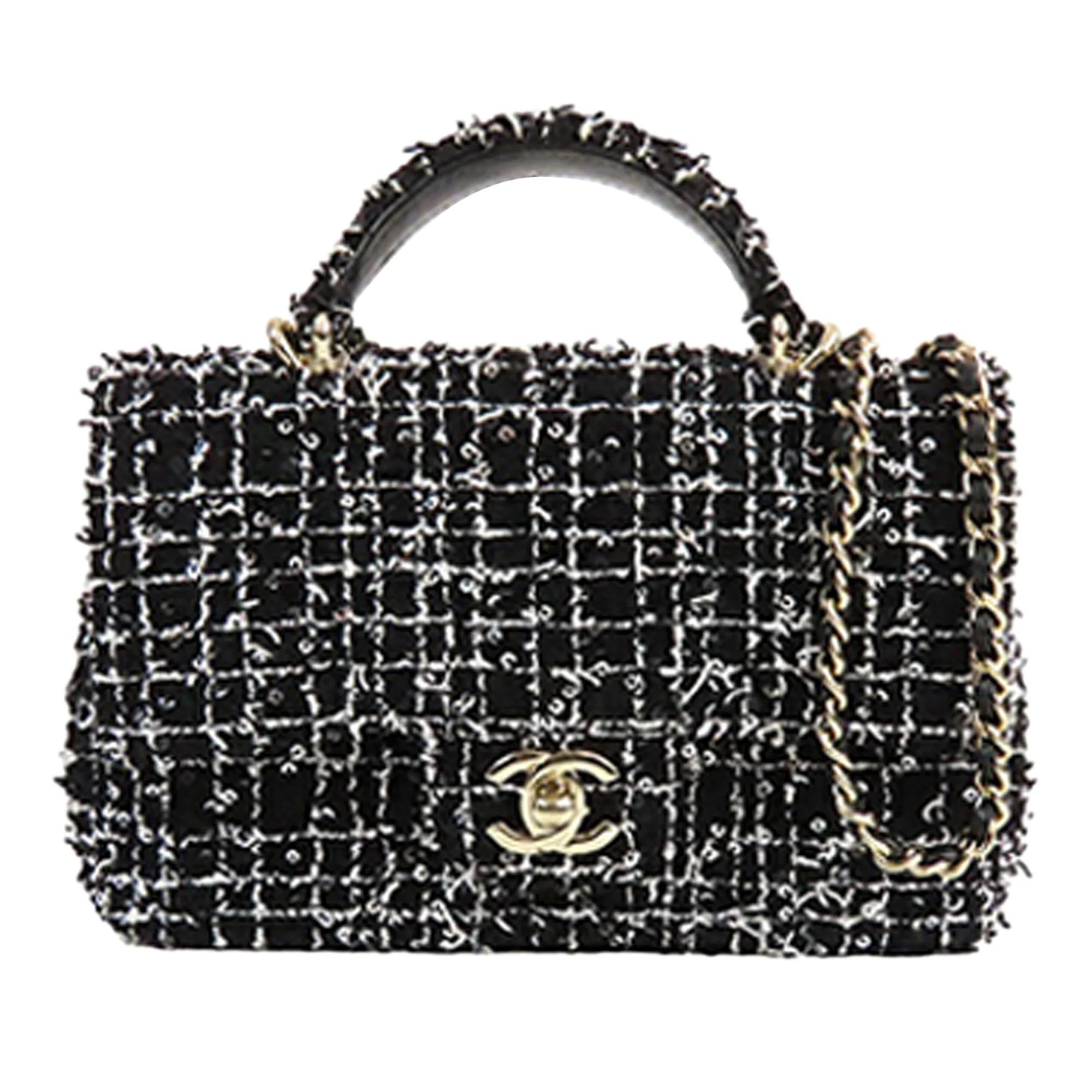 Chanel Timeless/Classique leather satchel