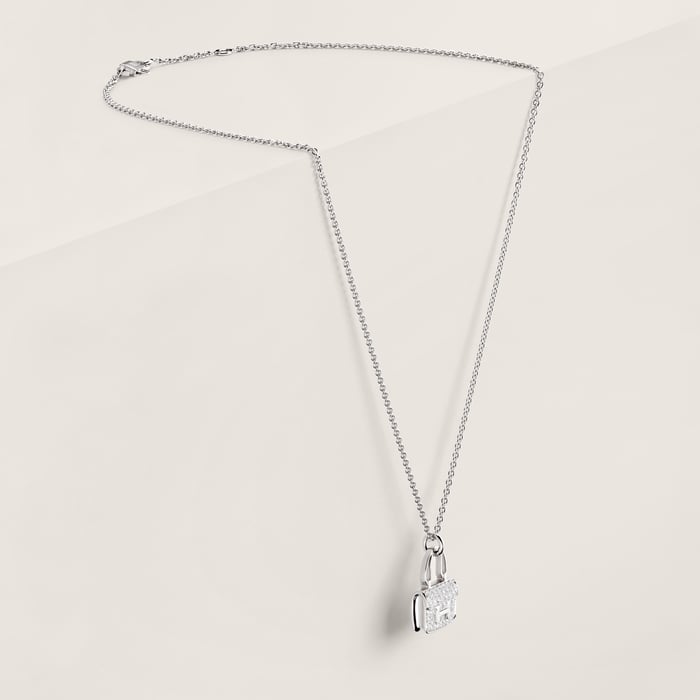 Sans Coloris Amulettes Constance Pendant
