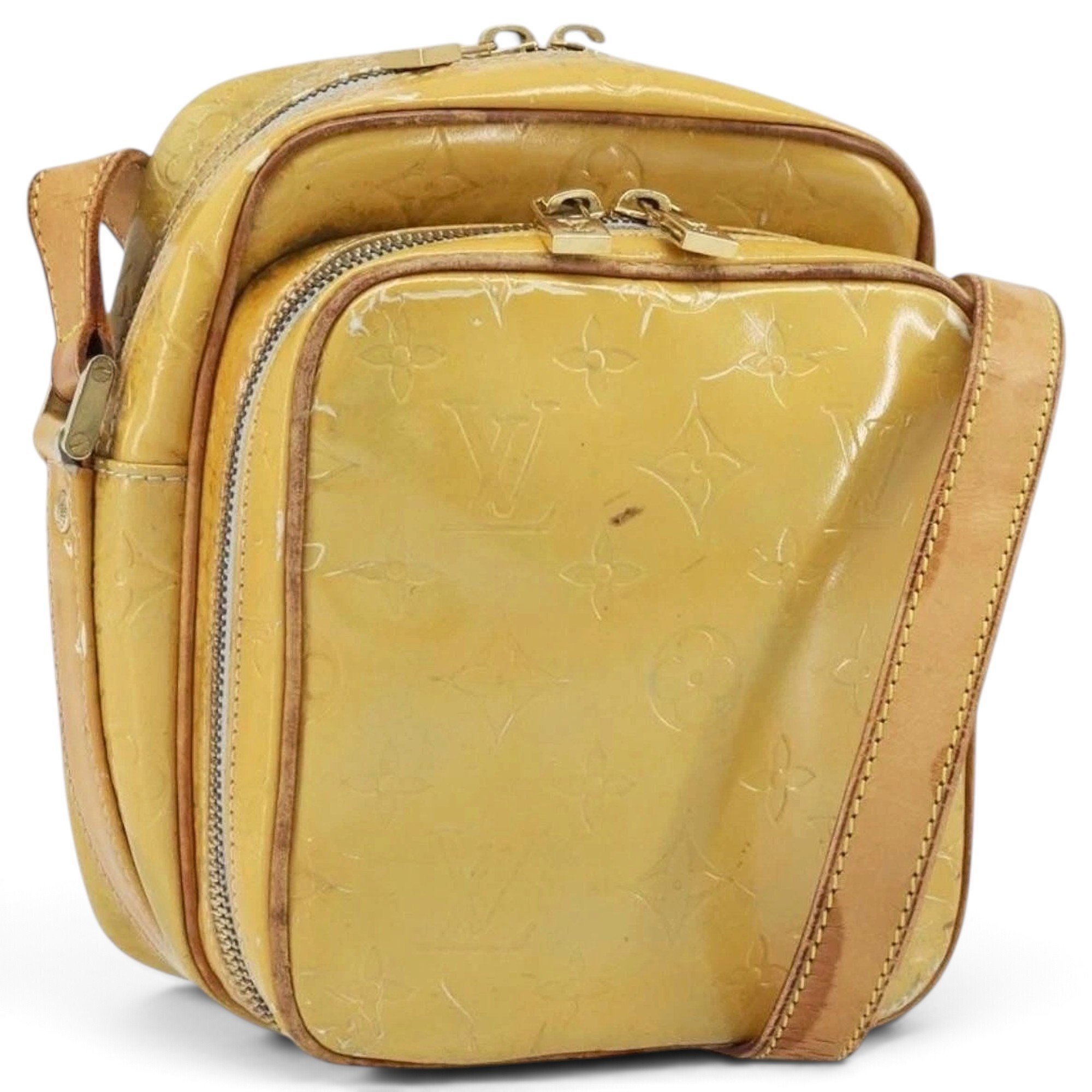Patent leather handbag