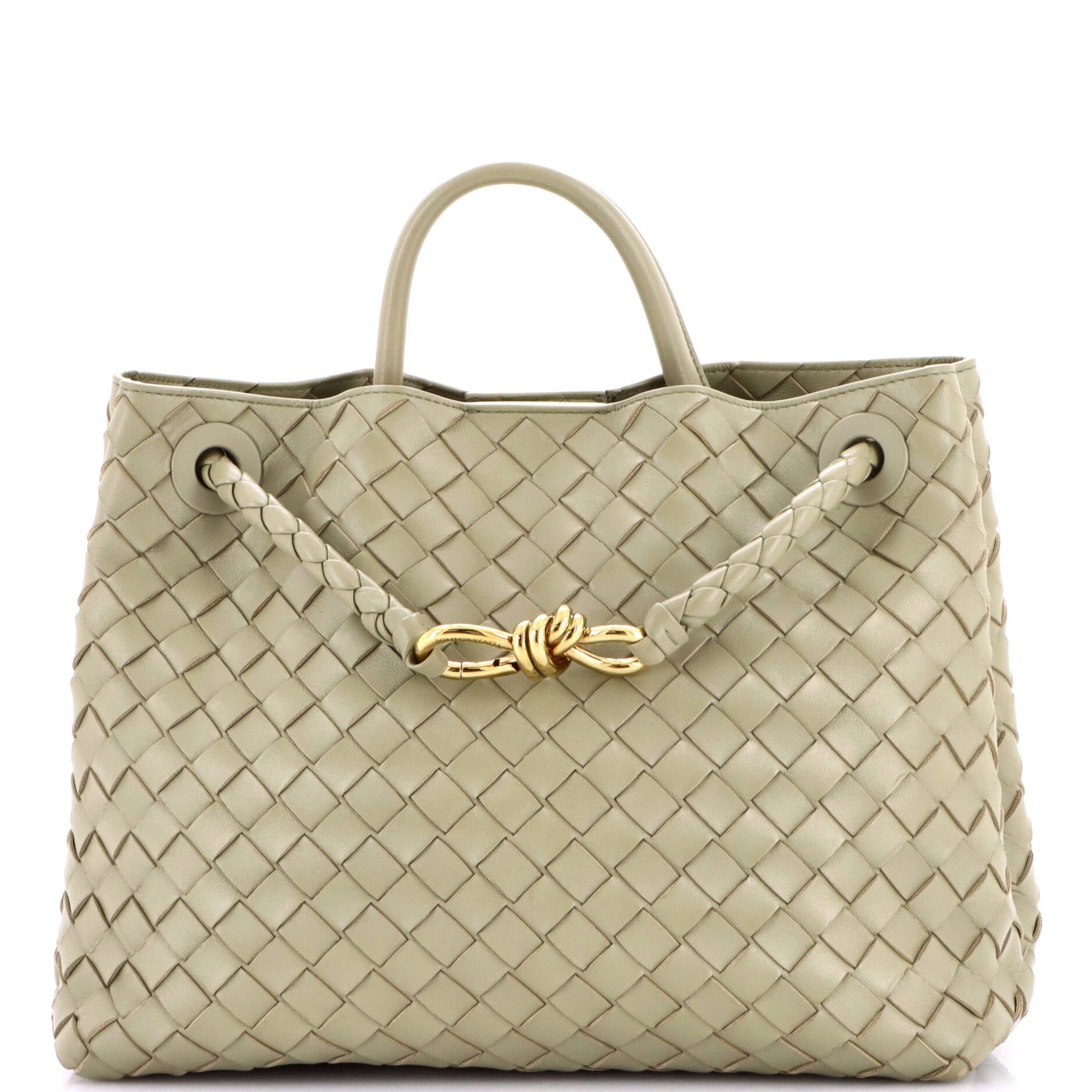Andiamo Top Handle Bag Intrecciato Nappa Medium